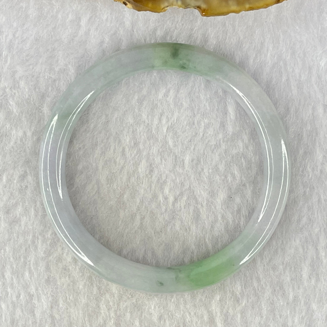 Type A Lavender and Green Jadeite Bangle Internal Diameter 43.7mm 14.65g 6.0 by 6.0mm (Very Very Fine Internal Line)