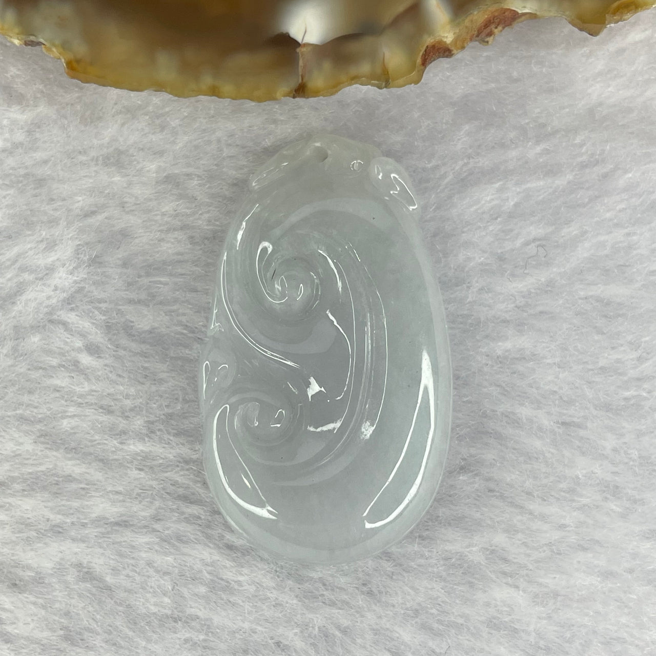 Type A Jelly Lavender with Faint Green Jadeite Ruyi 如意 7.52g 32.8 by 19.5 by 6.3mm - Huangs Jadeite and Jewelry Pte Ltd