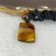 Natural Amber 琥珀 Pendent Necklace 3.82g 25.8 by 17.8 by 4.6 mm - Huangs Jadeite and Jewelry Pte Ltd