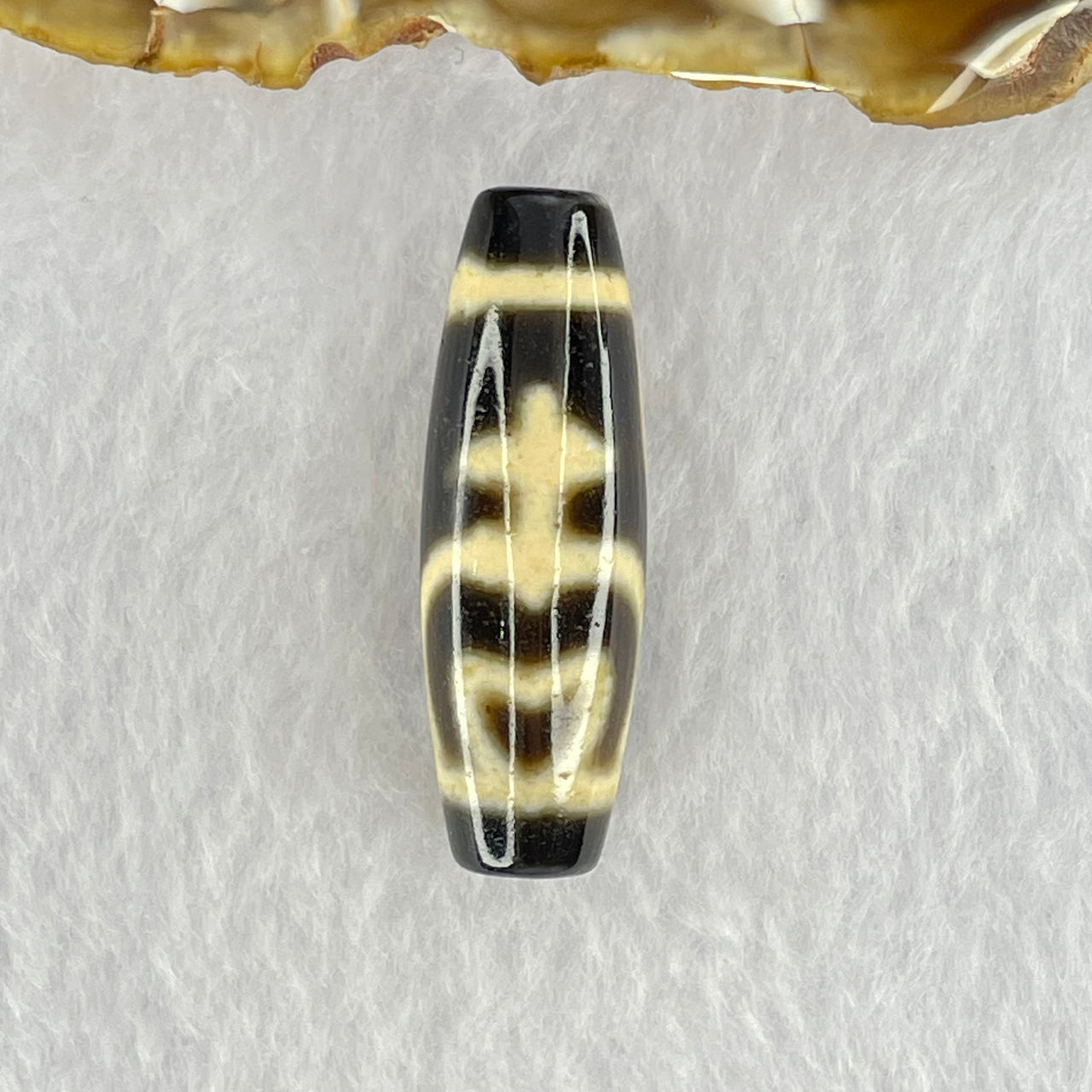 Natural Powerful Tibetan Old Oily Agate Double Nectar Vessel Dzi Bead Heavenly Master (Tian Zhu) 花蜜容器眼天珠 9.38g 38.7 by 12.8mm