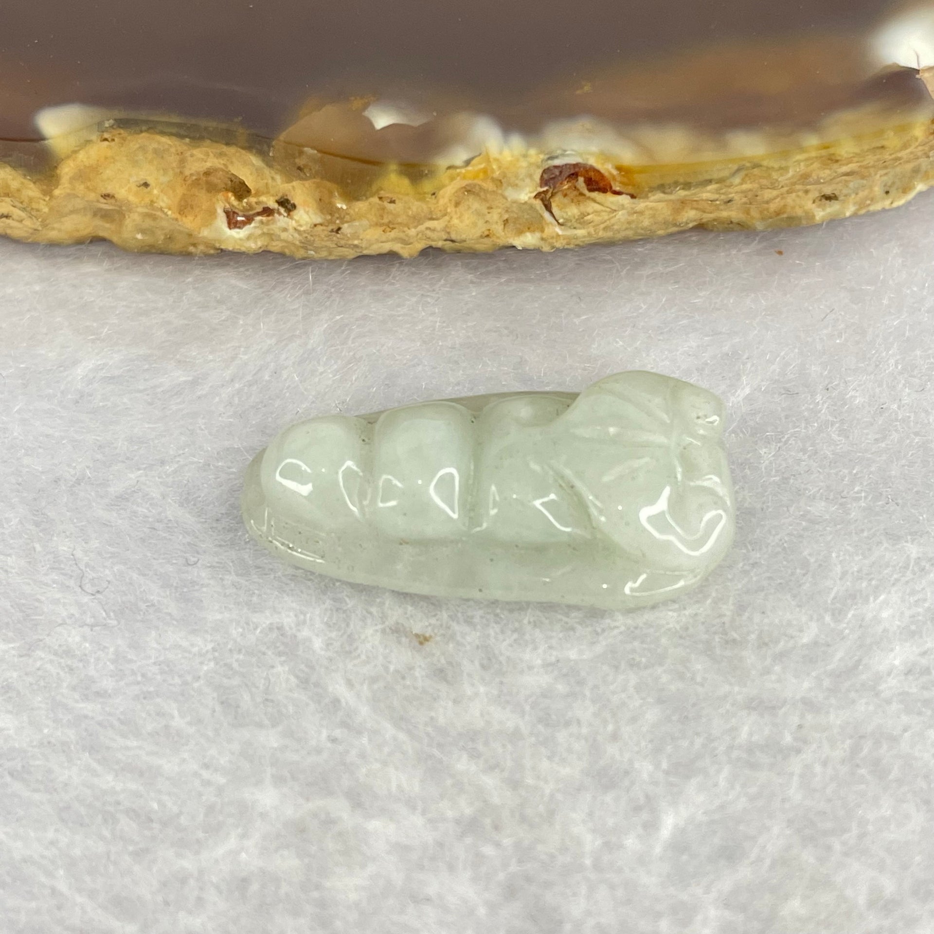 Type A Green Pea Pod Jadeite 2.89g 12.4 by 23.7 by 5.4mm - Huangs Jadeite and Jewelry Pte Ltd