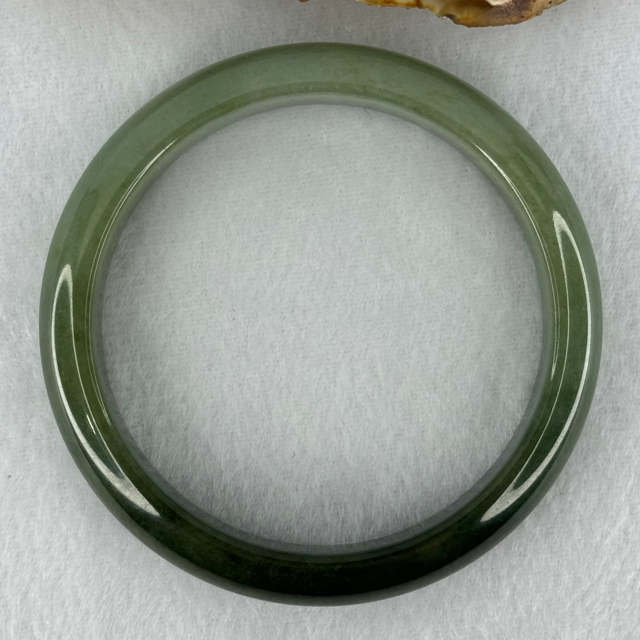 Type A Dark to Light Green Jadeite Bangle Internal Diameter 57.6mm 52.17g 13.3 by 7.4mm (Slight Internal Lines)