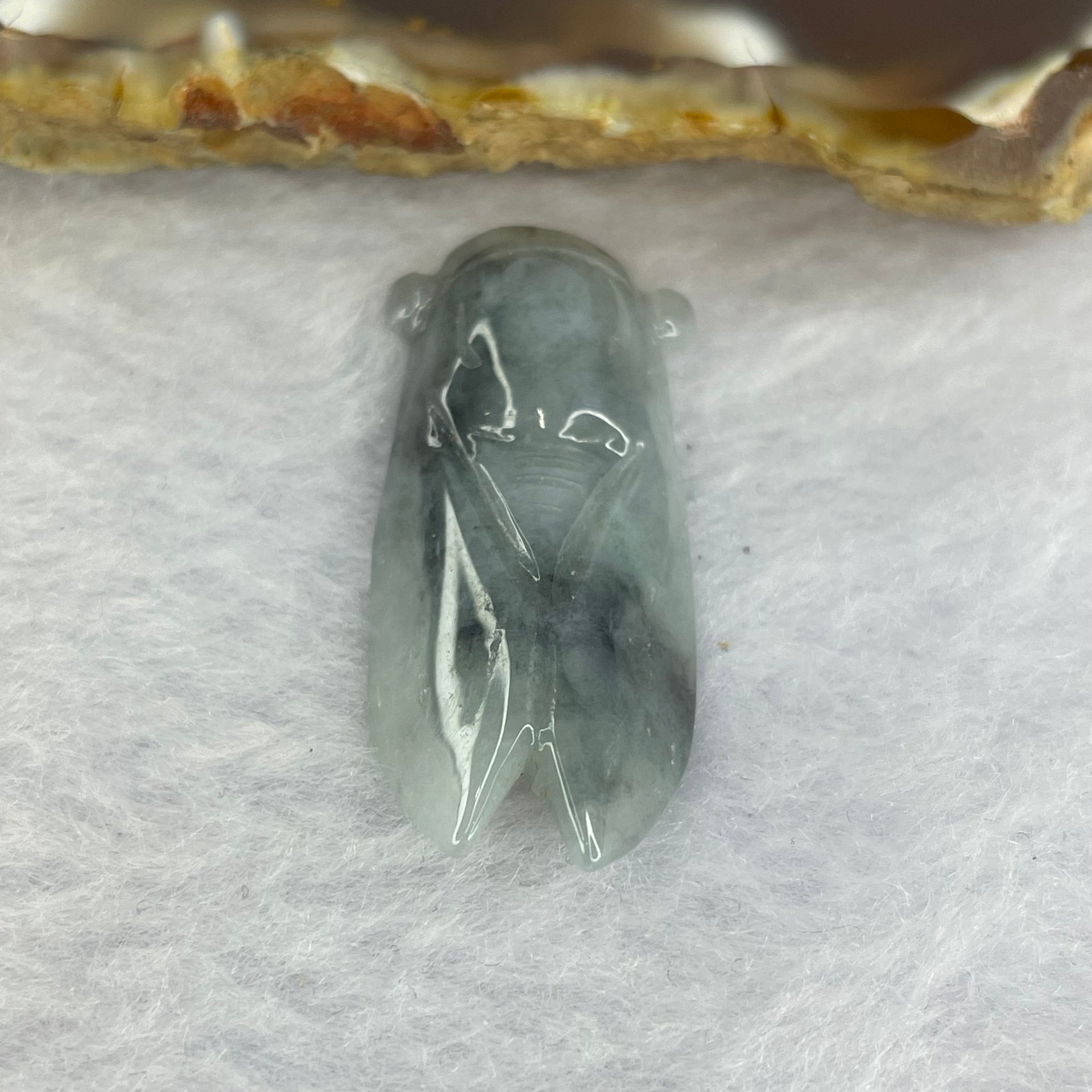 Type A Wuji Grey Jadeite Cicada 4.98g 15.1 by 35.0 by 6.3mm - Huangs Jadeite and Jewelry Pte Ltd