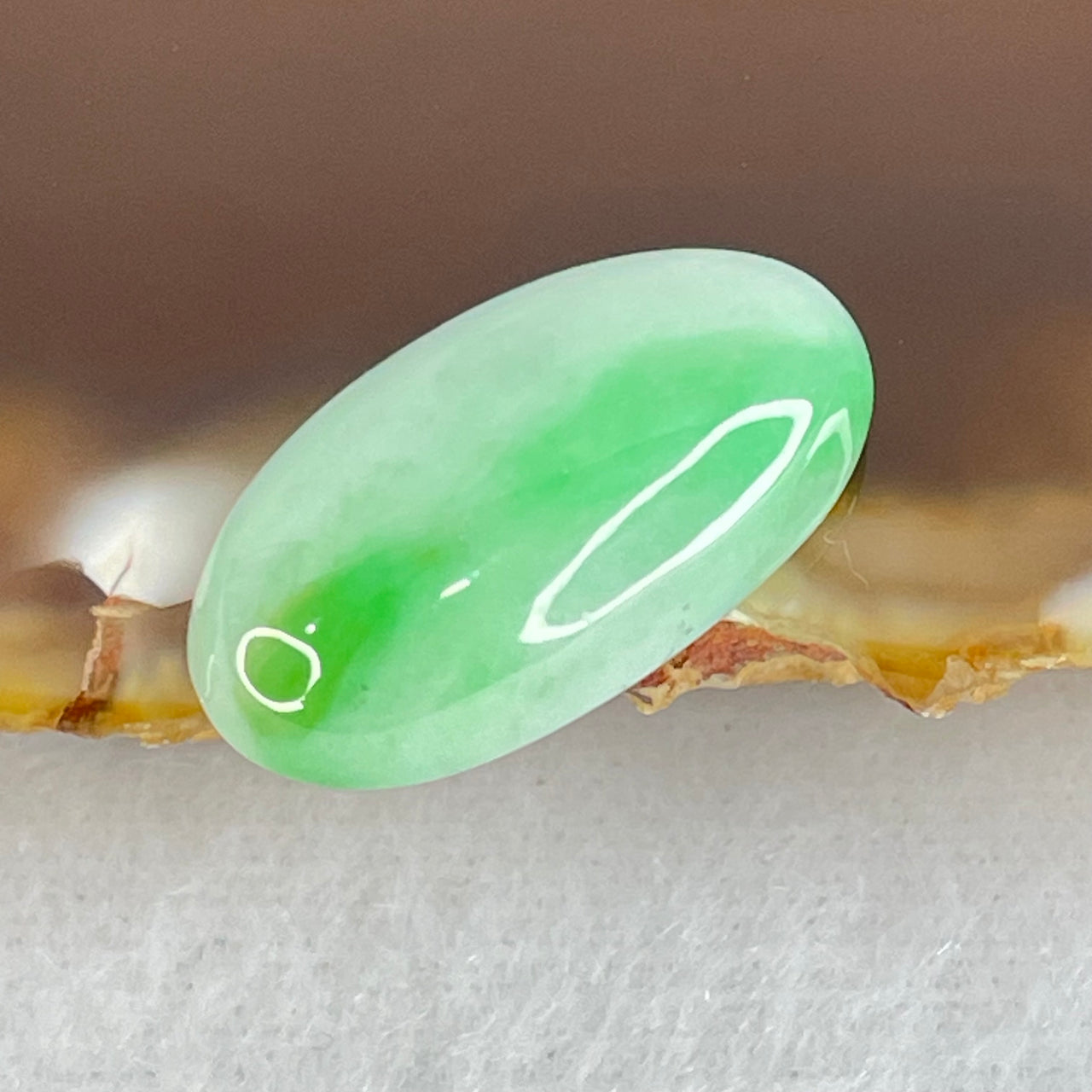 Type A Faint to Bright Apple Green Jadeite Oval Cabouchon Stone For Setting 2.34g 19.3 by 10.6 by 6.2mm