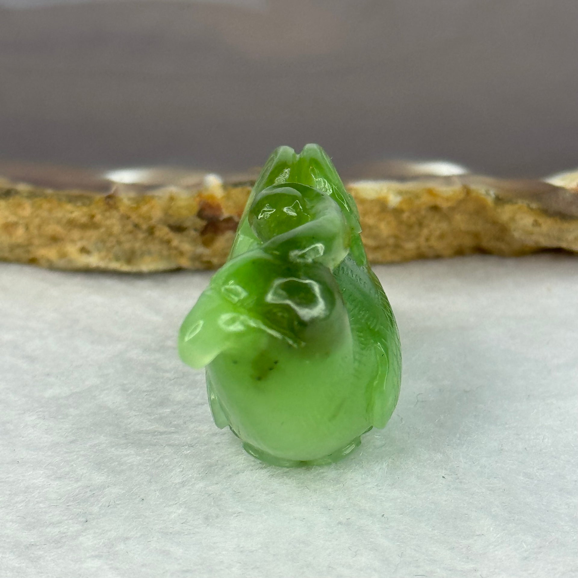 Natural Bright Green Nephrite Bird Display 28.05g 50.9 by 17.8 by 25.6mm - Huangs Jadeite and Jewelry Pte Ltd