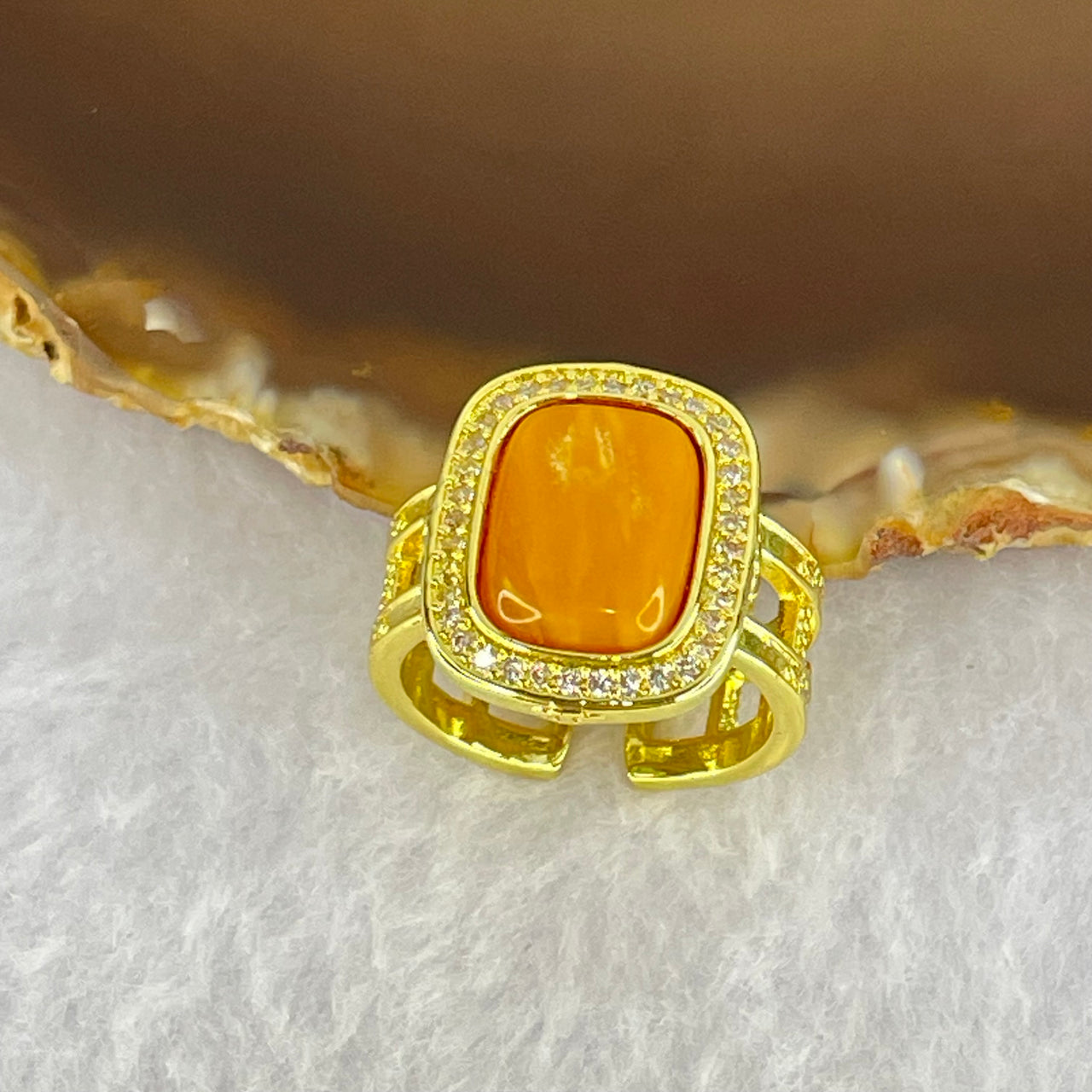 Natural Butterscotch Amber 12.0 by 9.2 by 3.3mm Gold Color Ring 5.07g