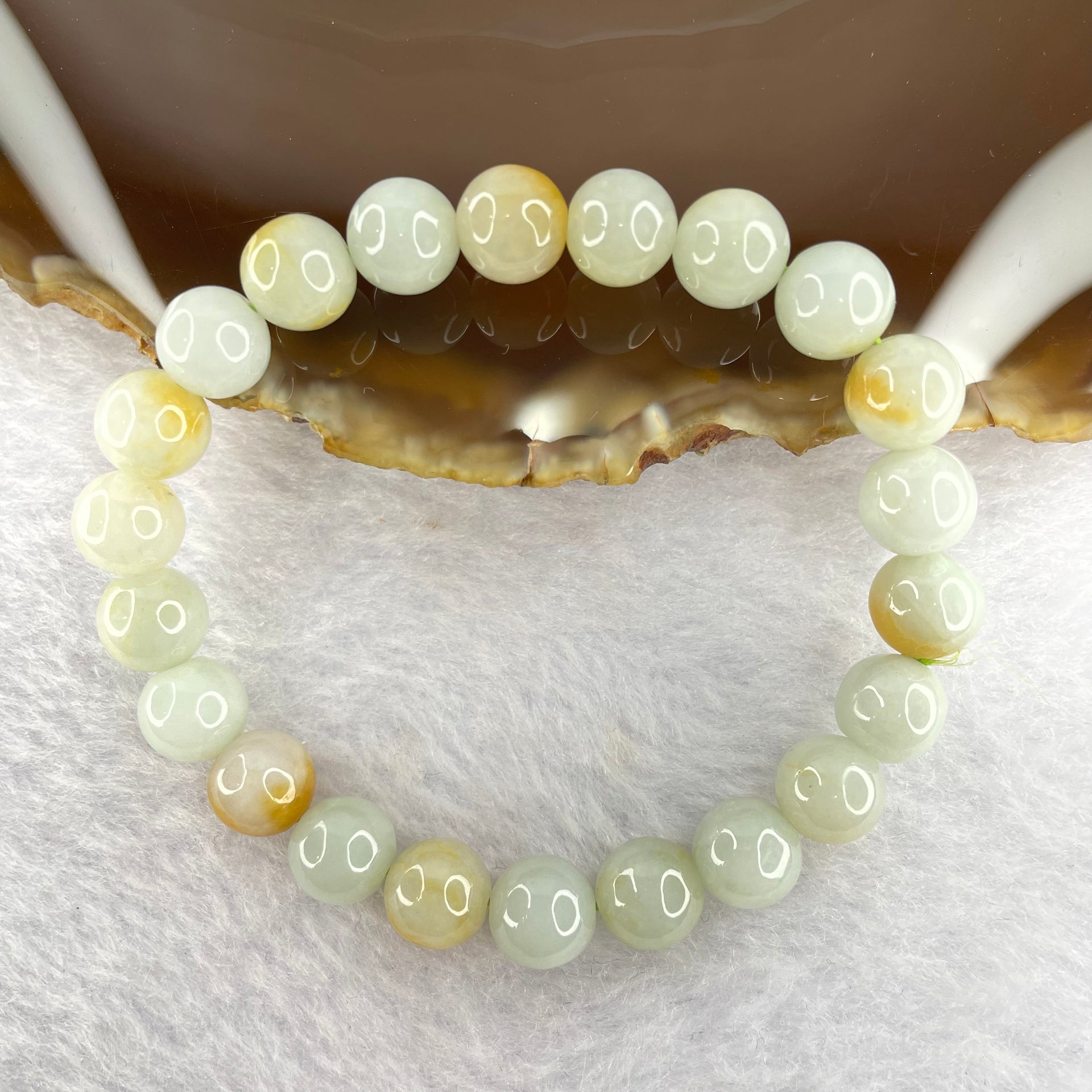 Type A Mixed Colour Jadeite Bracelet 22 beads 8.5mm 22.49g - Huangs Jadeite and Jewelry Pte Ltd