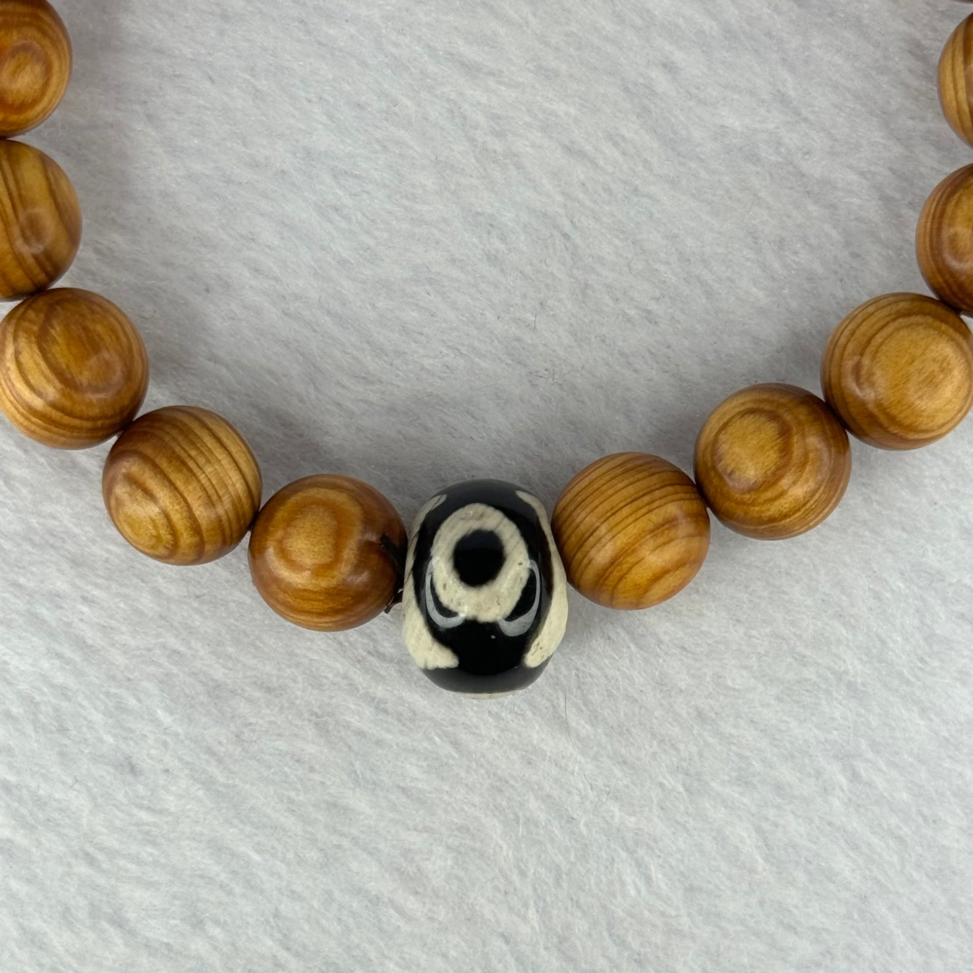 Natural Old Yabai Thuja Wood Beads With 3 Eyes Dzi Bead  Bracelet 老树崖柏三眼天珠手链 11.61g 16.5mm 10.2mm 18 Beads/ 14.1 by 11.0mm 1 Bead - Huangs Jadeite and Jewelry Pte Ltd