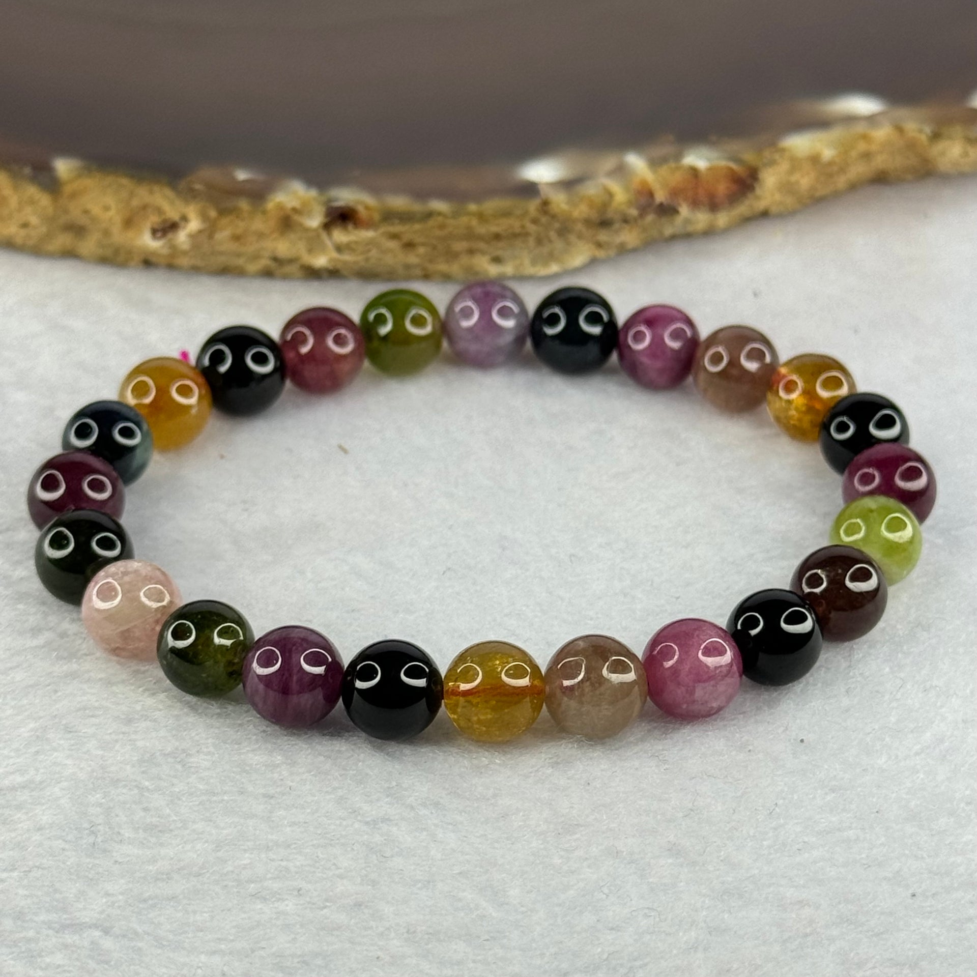 Good Grade Natural Tourmaline Beads Bracelet 好的天然碧玺珠手链 16.95g 15cm 7.9mm 24 Beads - Huangs Jadeite and Jewelry Pte Ltd