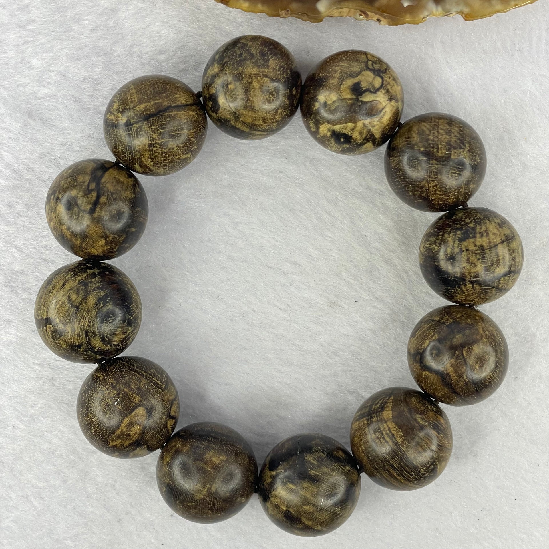 Natural Wild Cambodian Agarwood Beads Bracelet 天然野生柬埔寨沉香珠手链 55.0g 20cm 20.6 mm 12 Beads - Huangs Jadeite and Jewelry Pte Ltd