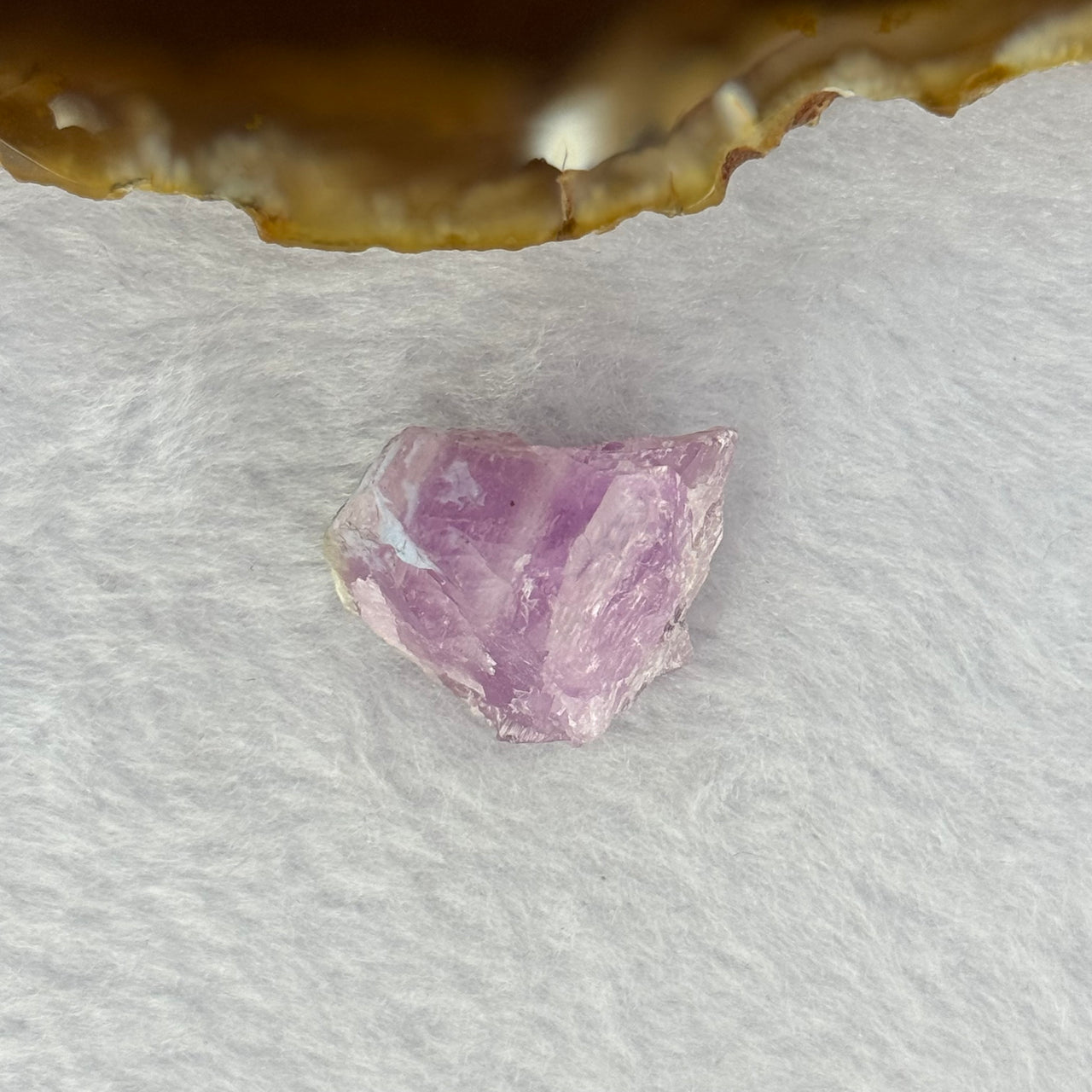 Natural Amethyst Mini Display 7.87g 22.1 by 20.1 by 14.2mm - Huangs Jadeite and Jewelry Pte Ltd