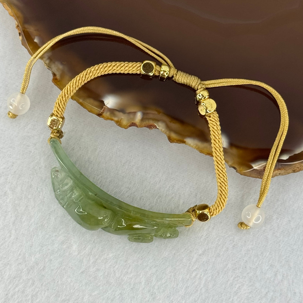 Type A Semi Icy Yellowish Blueish Green Jadeite Deer Bracelet 13.67g 45.8 by 11.8 by 11.6mm