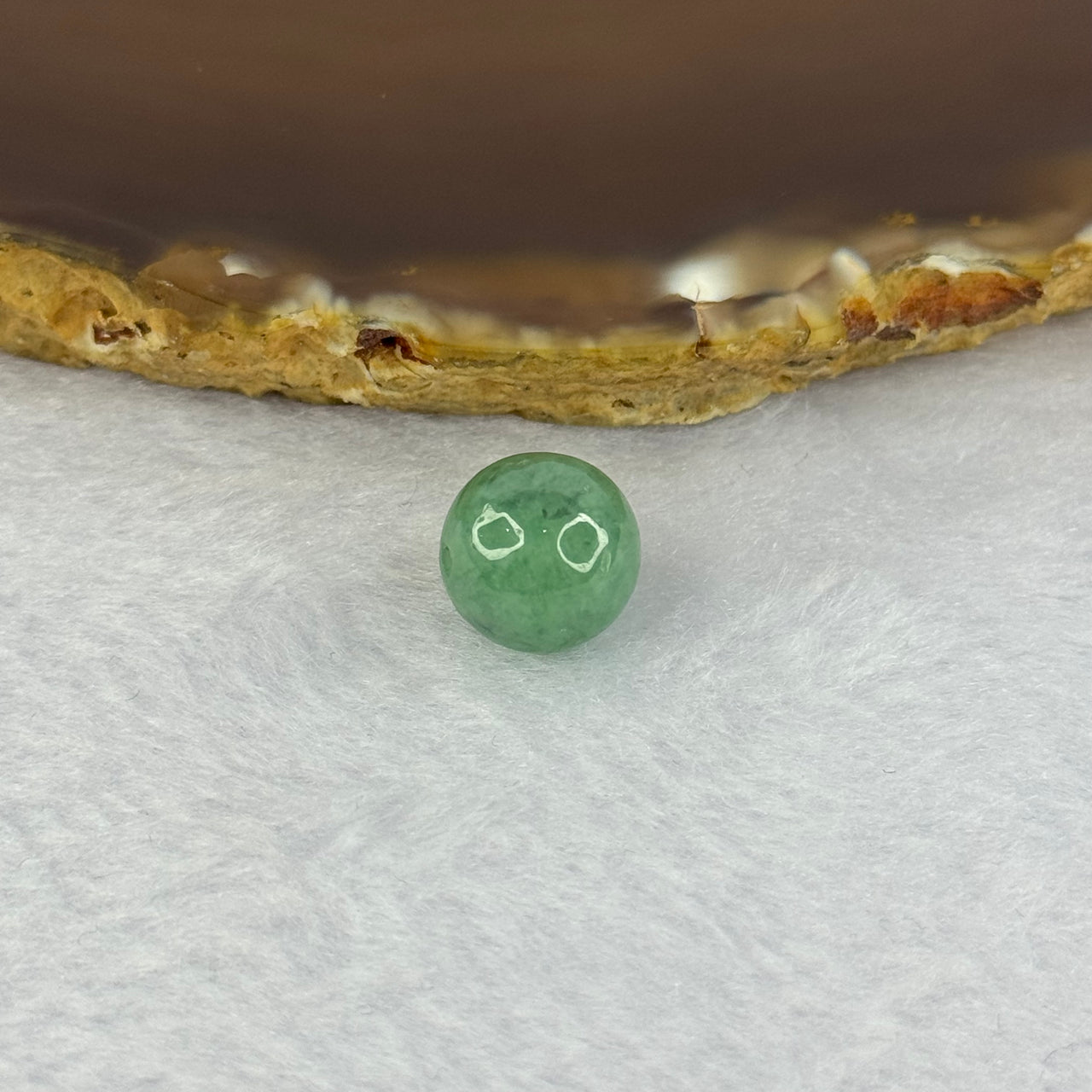 Type A Green Jadeite Bead for Bracelet/Necklace/Earrings/Ring 
2.35g 11.2mm - Huangs Jadeite and Jewelry Pte Ltd