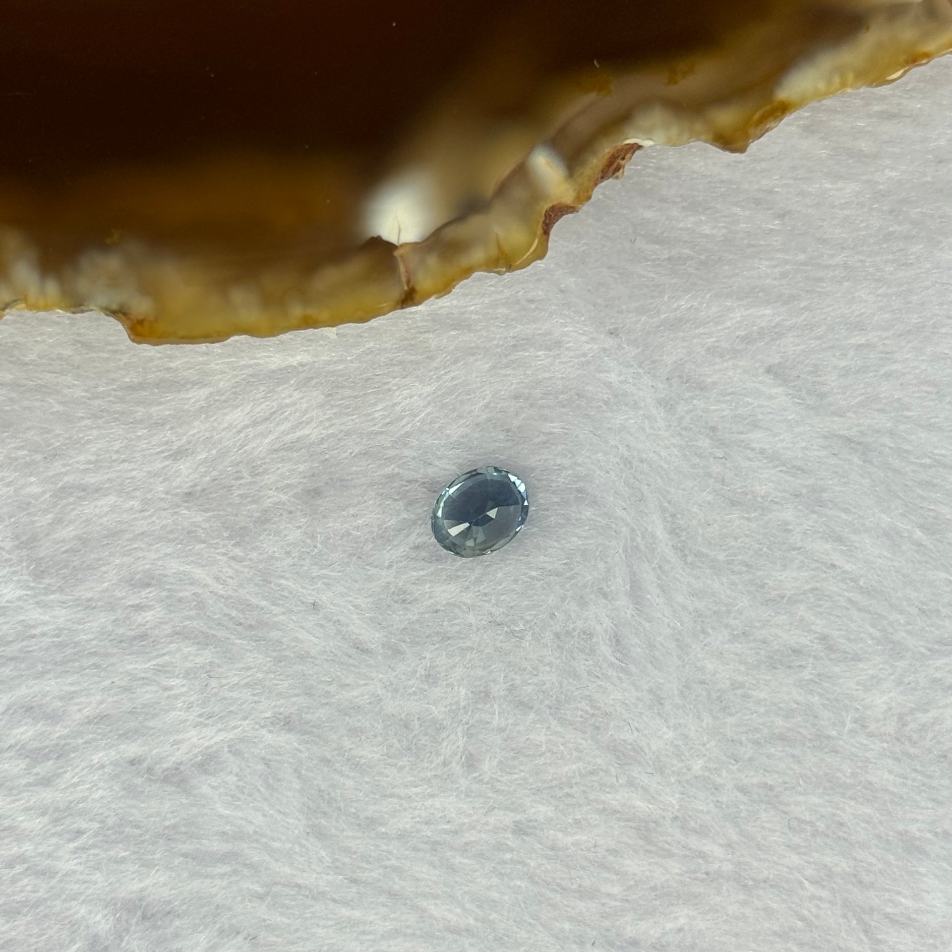 Natural Faceted Blue Sapphire 0.95ct 6.5 by 4.9 by 3.7mm - Huangs Jadeite and Jewelry Pte Ltd