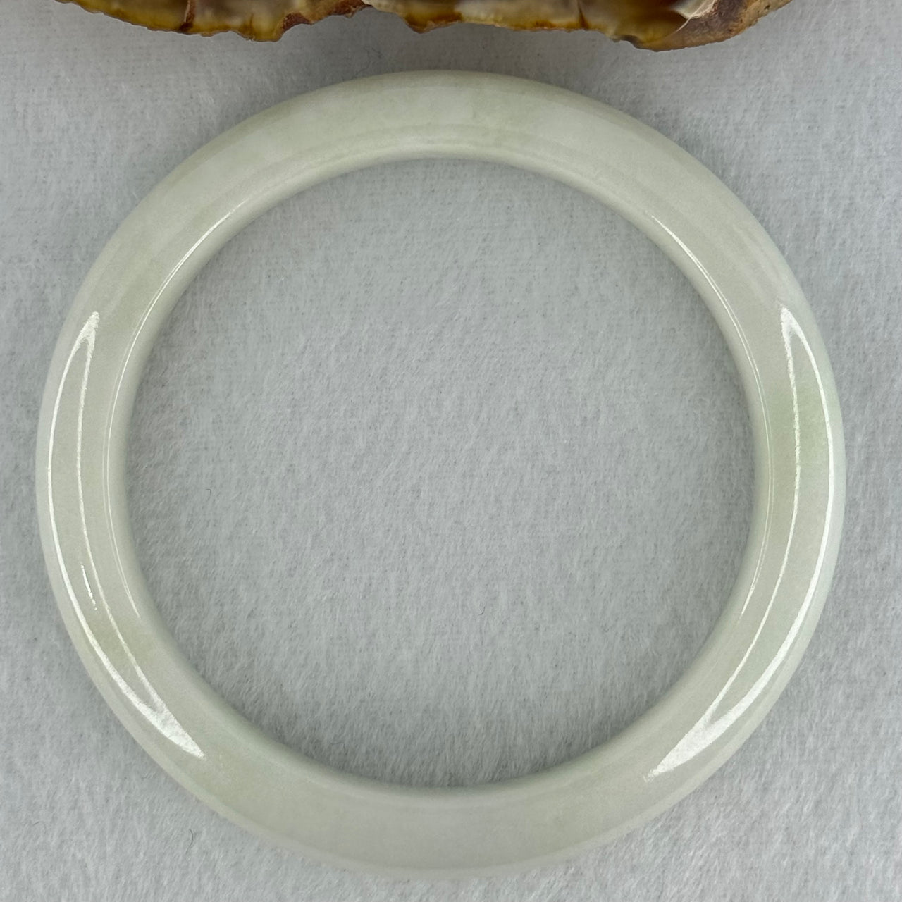 Type A Faint Green Jadeite Bangle Internal Diameter 58.6mm 50.41g 10.7 by 8.3mm (Close to Perfect)