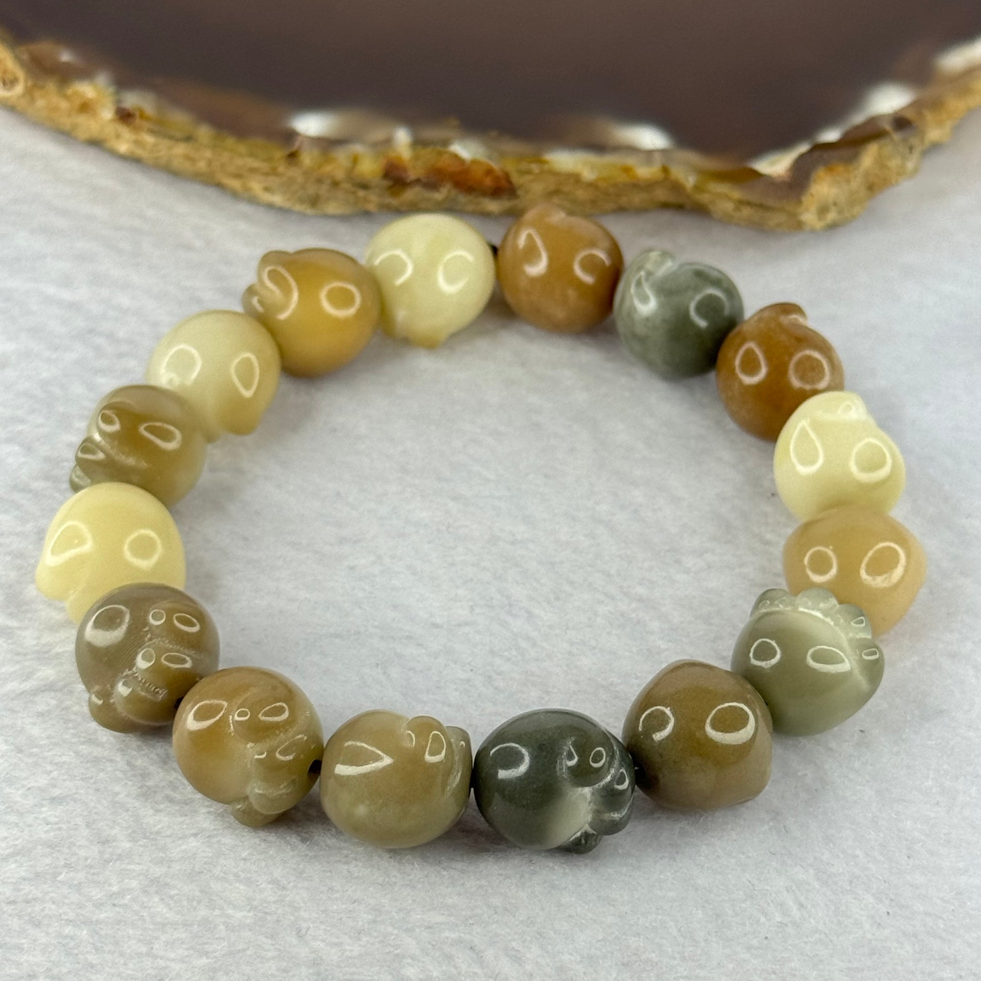 Natural Mixed Color Bodhi Beads in Paw Bracelet 20.26g 17cm 12.8mm 16 Beads - Huangs Jadeite and Jewelry Pte Ltd