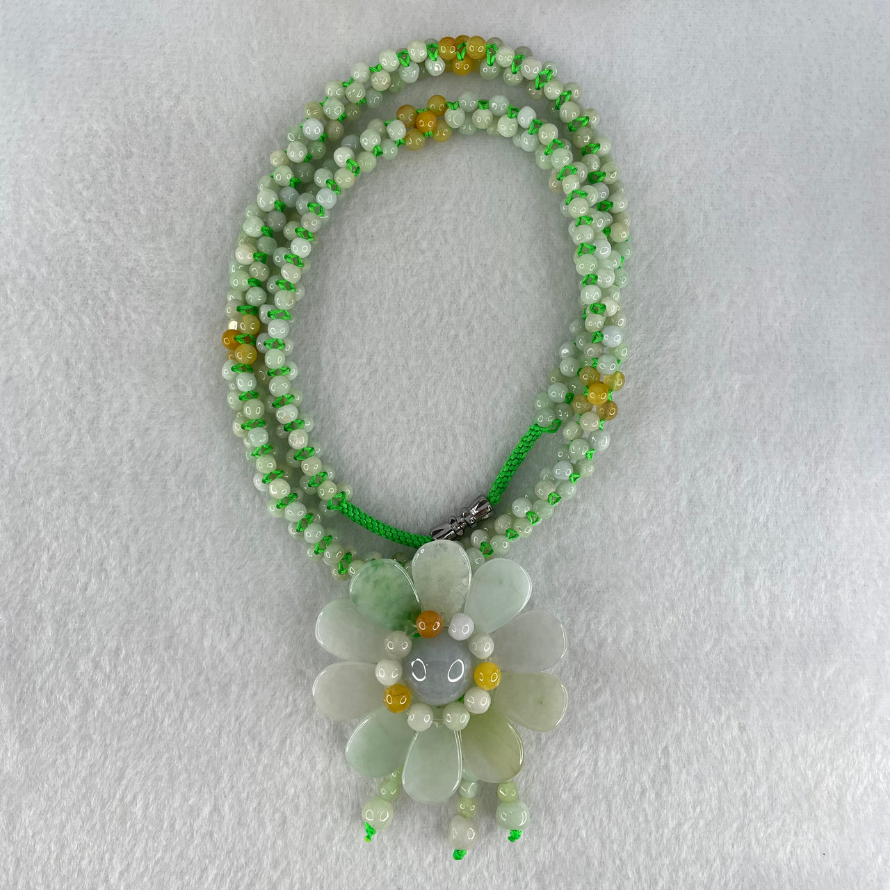 Type A Light Green Yellow and Lavender Jadeite Beads Necklace with Jadeite Flower Pendant 47.95g 46cm 13.9mm 1 Bead 15.5 by 11.0 by 2.0mm 10pcs