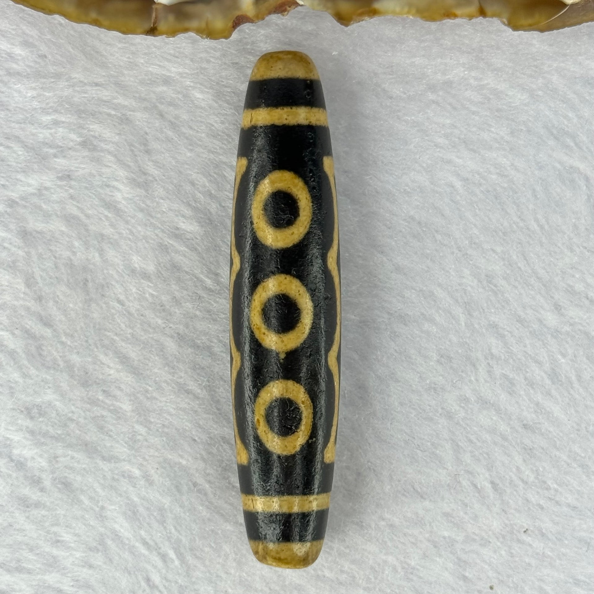 Natural Powerful Tibetan Old Oily Agate 5 Eyes Dzi Bead Heavenly Master (Tian Zhu) 五眼天诛 13.87g 58.1 by 12.7mm - Huangs Jadeite and Jewelry Pte Ltd