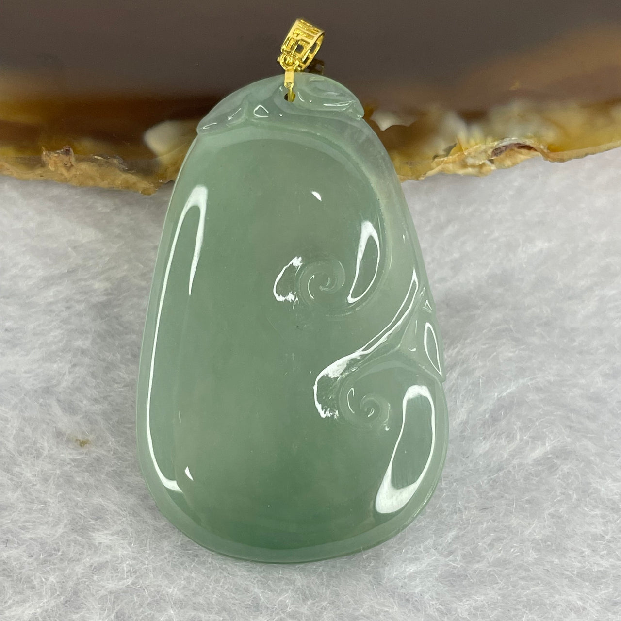 ICY Type A Intense Sky Blue Jadeite Ruyi 如意 in 18K Gold Clasp 7.03g 34.5 by 22.4 by 4.4mm - Huangs Jadeite and Jewelry Pte Ltd