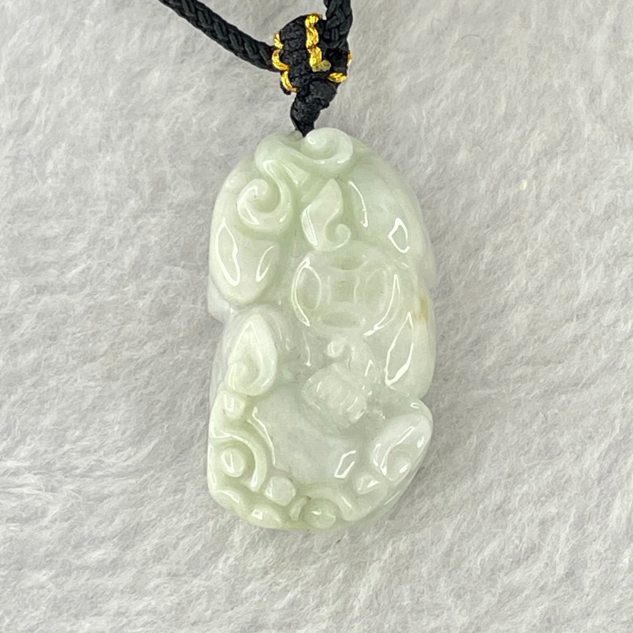 Type A Green and Lavender Jadeite Pixiu Necklace 14.48g 30.7 by 17.5 by 11.5mm