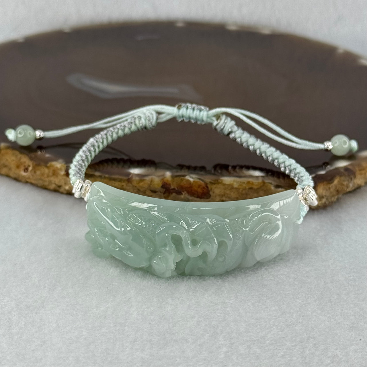 Type A Green and Lavender Jadeite Dragon String Bracelet 30.86g 54.0 by 16.5 by 14.7mm