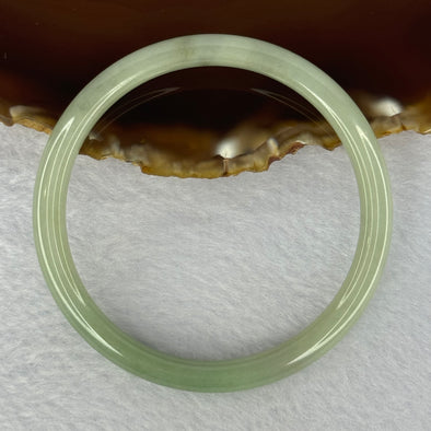 Type A Green Jadeite Bangle 22.52g Internal Diameter 57.2mm 7.0 by 6.9mm (Very Slight Internal Line)