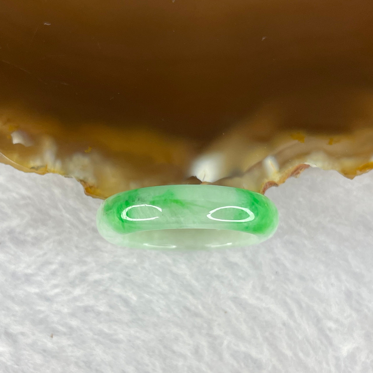 Type A Green with Spicy Green Piao Hua Jadeite Ring 3.50g 5.5 by 3.6 mm US 8.25 / HK 18 (Slight Internal Line) - Huangs Jadeite and Jewelry Pte Ltd