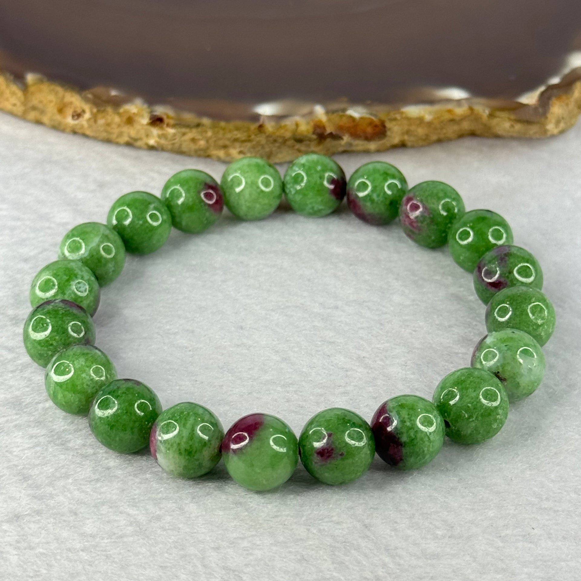 Natural Emerald And Ruby Zoisite Beads Bracelet 40.94g 18cm 10.7mm 20 Beads - Huangs Jadeite and Jewelry Pte Ltd