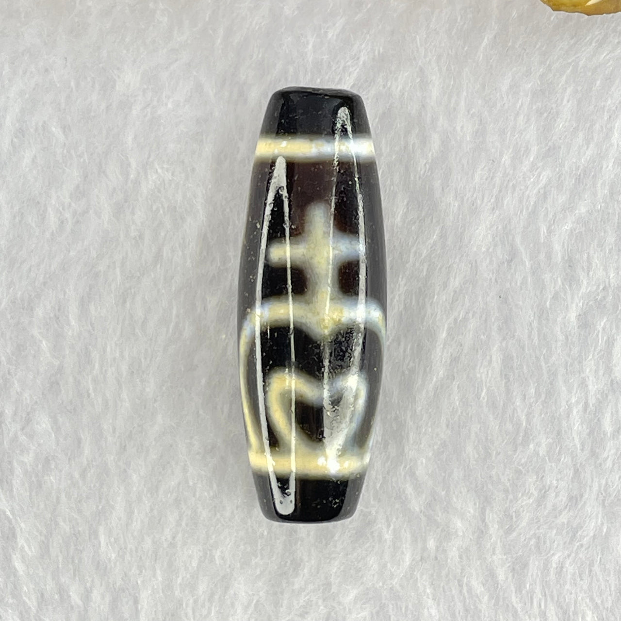 Natural Powerful Tibetan Old Oily Agate Double Nectar Vessel Dzi Bead Heavenly Master (Tian Zhu) 花蜜容器眼天珠 10.37g 39.3 by 13.5mm