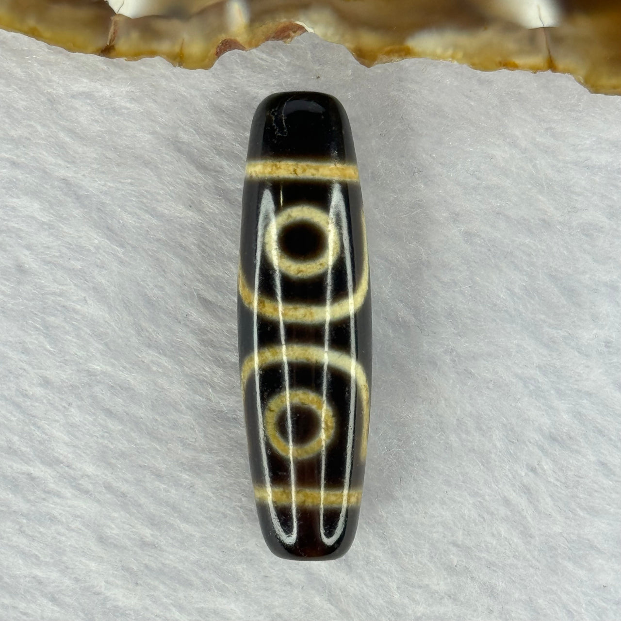 Natural Powerful Tibetan Old Oily Agate 3 Eyes Dzi Bead Heavenly Master (Tian Zhu) 三眼天诛 7.26g 39.4 by 11.2mm - Huangs Jadeite and Jewelry Pte Ltd