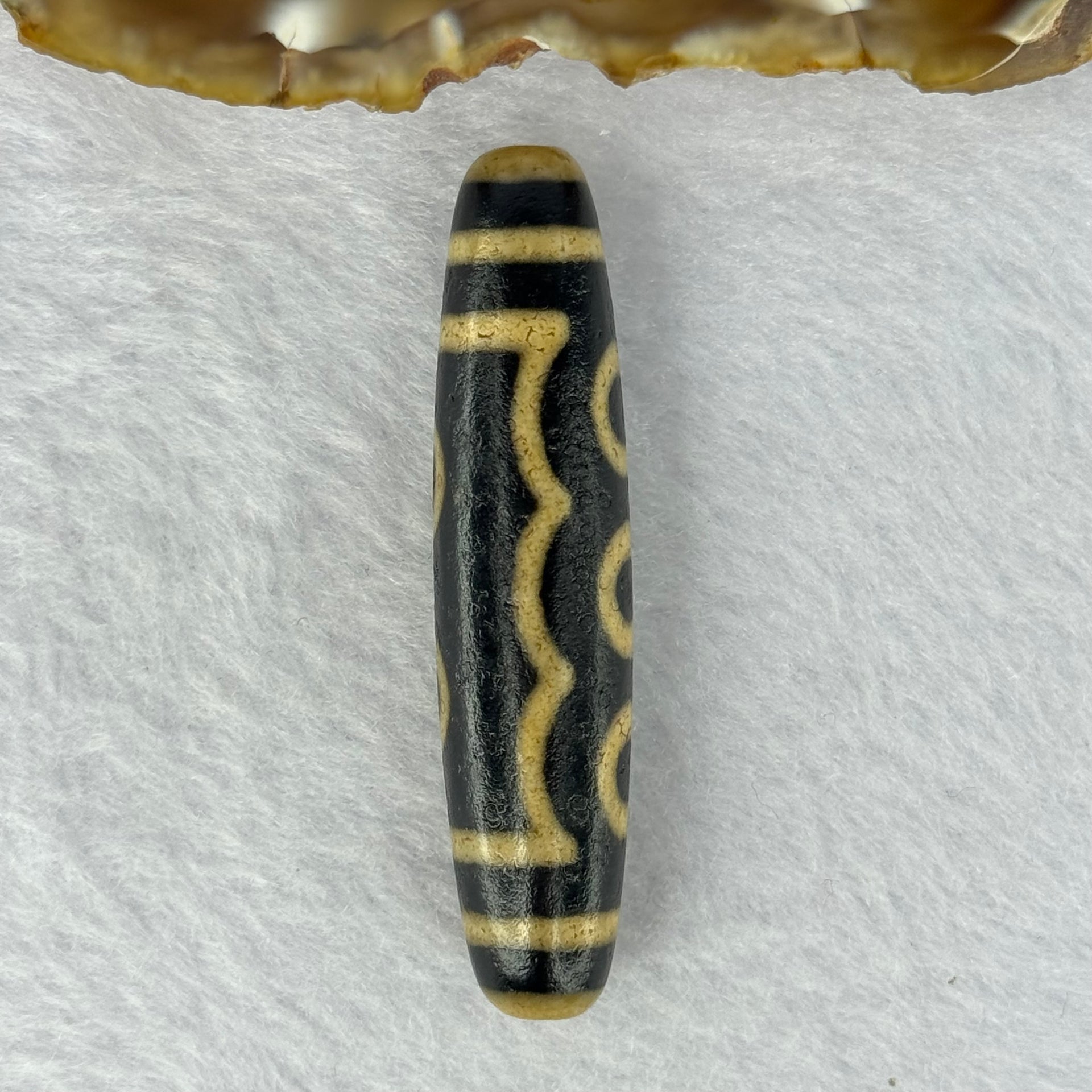 Natural Powerful Tibetan Old Oily Agate 5 Eyes Dzi Bead Heavenly Master (Tian Zhu) 五眼天诛 13.19g 55.3 by 12.5mm - Huangs Jadeite and Jewelry Pte Ltd