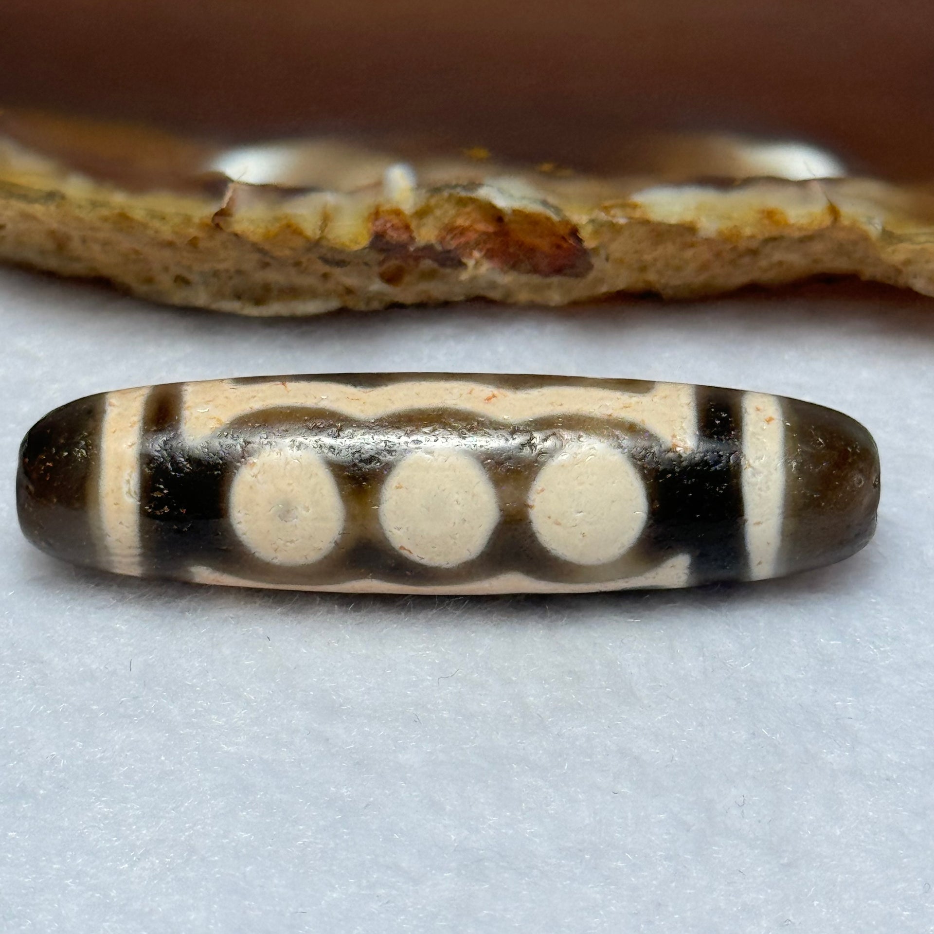 Natural Powerful Tibetan Old Oily Agate 5 Eyes Dzi Bead Heavenly Master (Tian Zhu) 五眼天诛 11.79g 48.5 by 12.5mm - Huangs Jadeite and Jewelry Pte Ltd