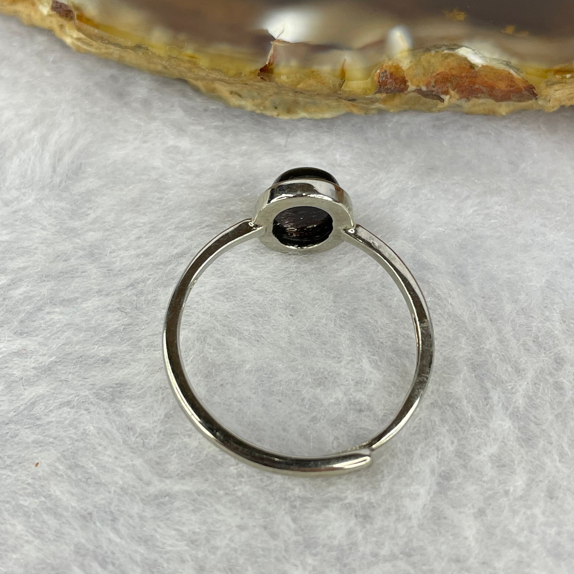 Good Grade Natural Super 7 Crystal in 925 Sliver Ring (Adjustable Size) 天然超级七水晶 925 银戒指（可调节尺寸) 1.64g 8.2 by 6.6 by 4.2mm - Huangs Jadeite and Jewelry Pte Ltd