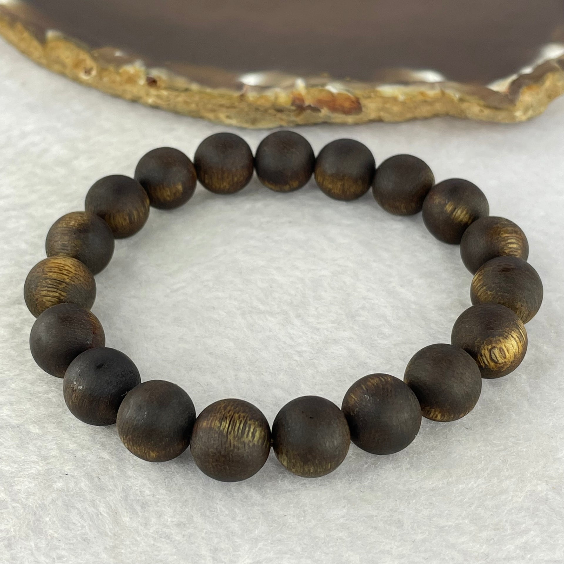 Natural Hainan Wild Old Agarwood Bracelet (Floating) 天然海南野生老树沉香手链 9.64g 17.5cm 10.9mm 19 Beads - Huangs Jadeite and Jewelry Pte Ltd