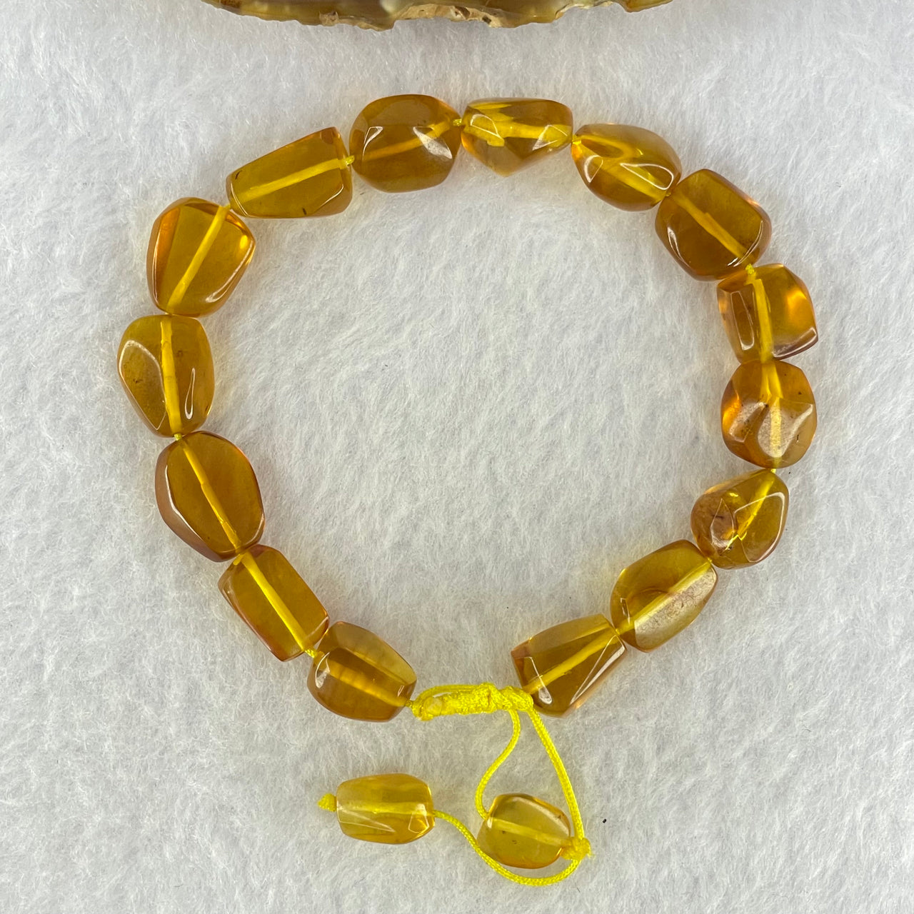 Natural Yellow Amber Fragments Bracelet 11.18g 18cm 15.4 by 10.2 by 8.1mm 15pcs