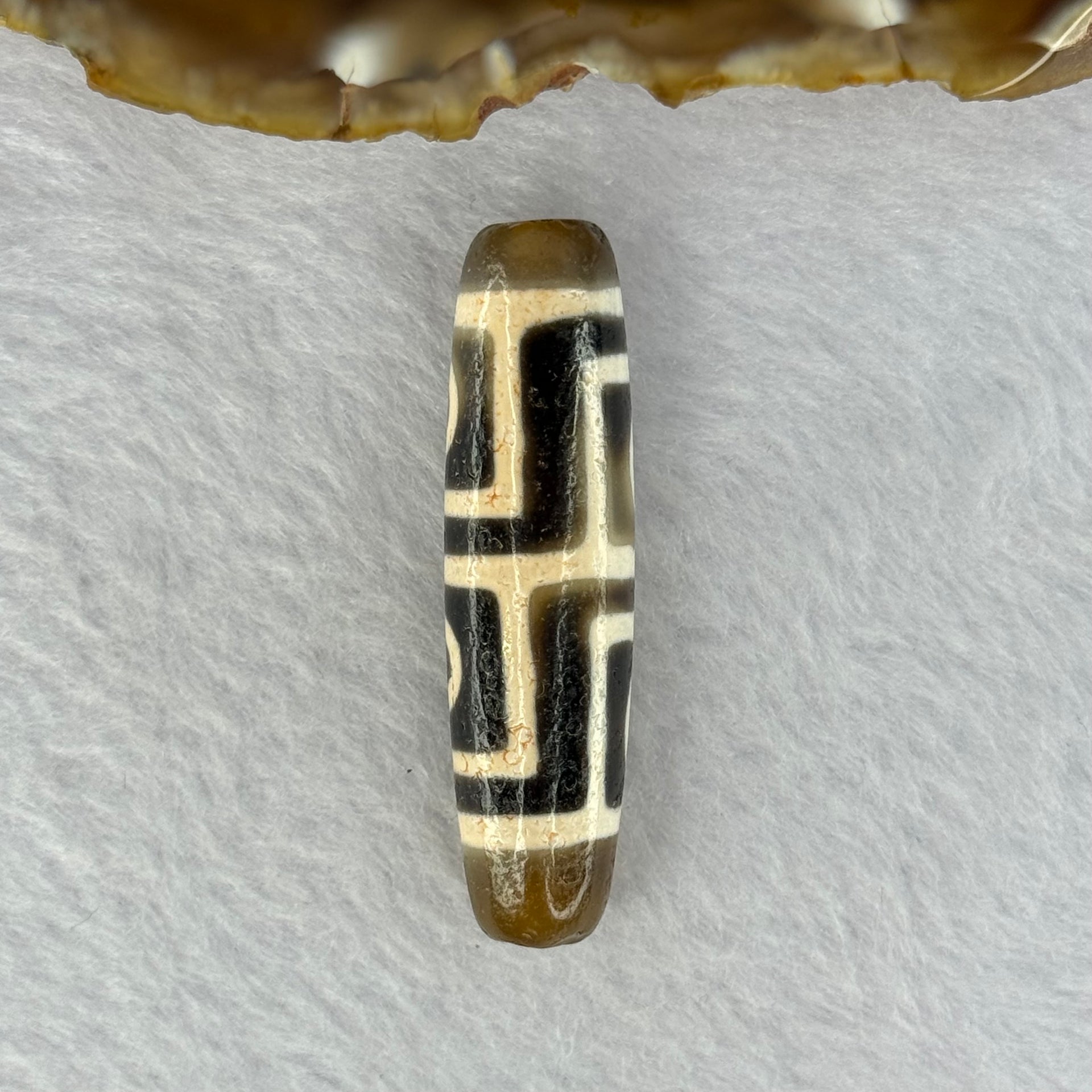 Natural Powerful Tibetan Old Oily Agate 4 Eyes Dzi Bead Heavenly Master (Tian Zhu) 四眼天诛 11.92g 48.10 by 12.5mm - Huangs Jadeite and Jewelry Pte Ltd