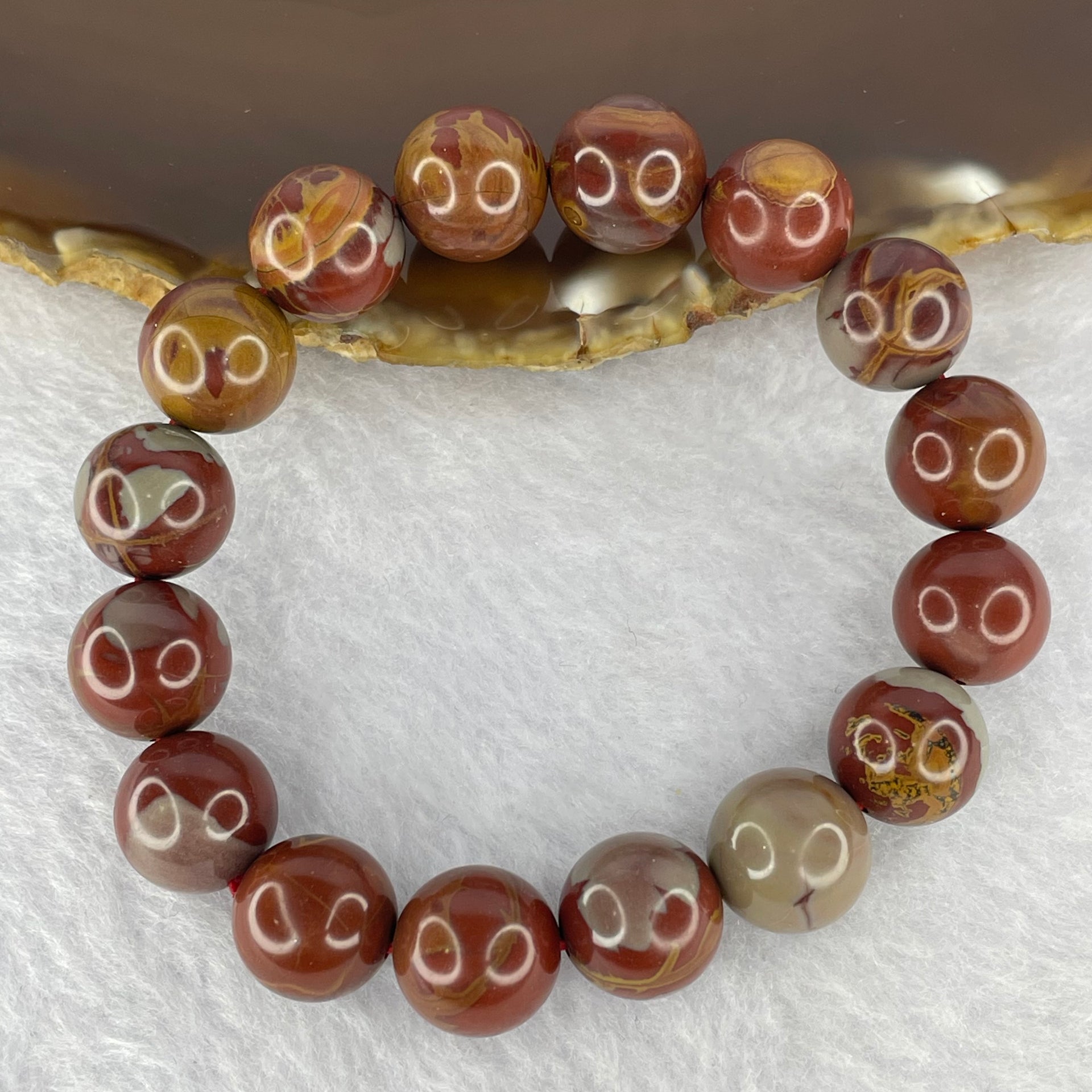 Australian Red Picture Jasper (Noreena Jasper) Bracelet 39.36g 11.9 mm 16 Beads - Huangs Jadeite and Jewelry Pte Ltd