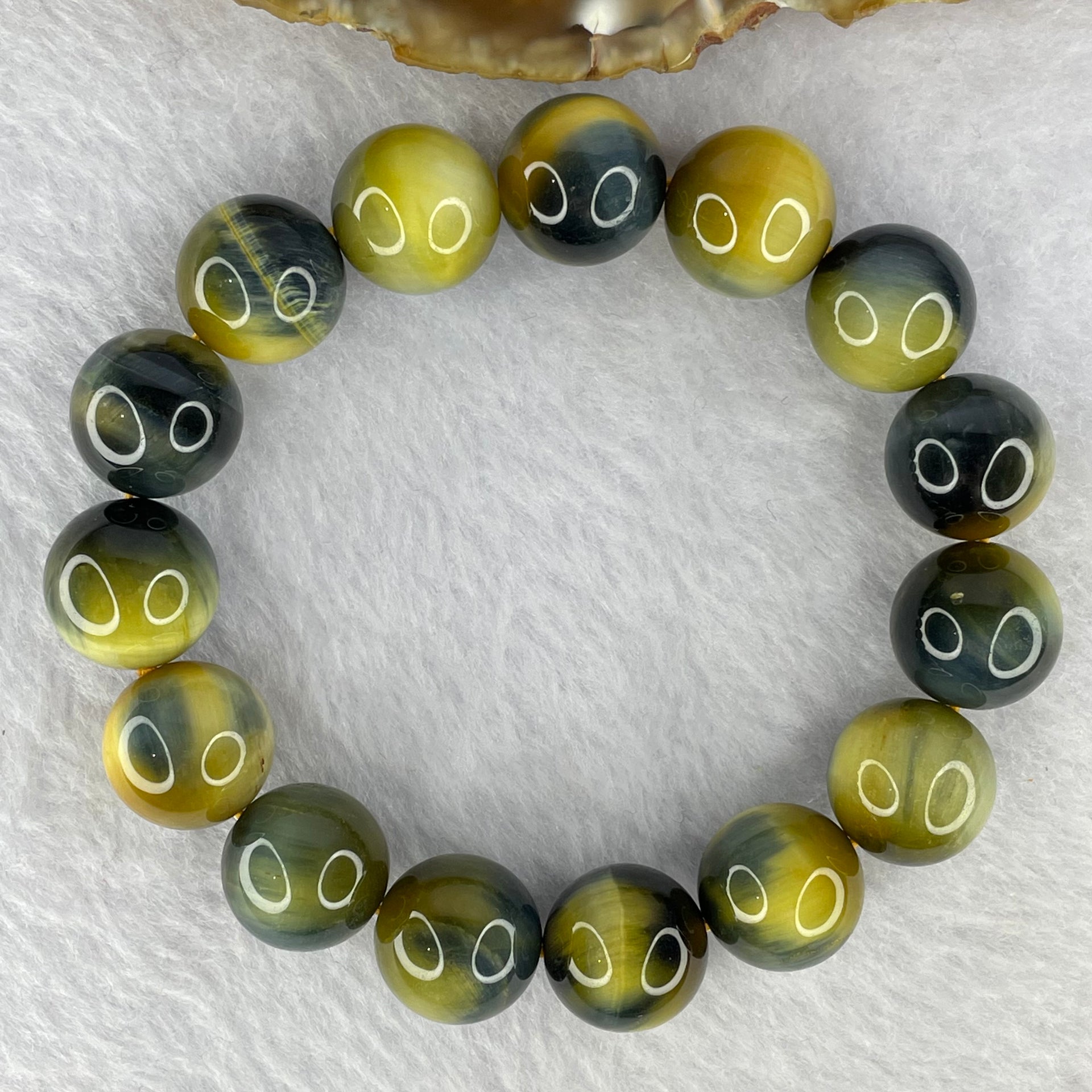 Natural Mixed Colour Tiger Eye Bracelet 彩色虎眼水晶手链 60.46g 14.5mm 15 Beads - Huangs Jadeite and Jewelry Pte Ltd