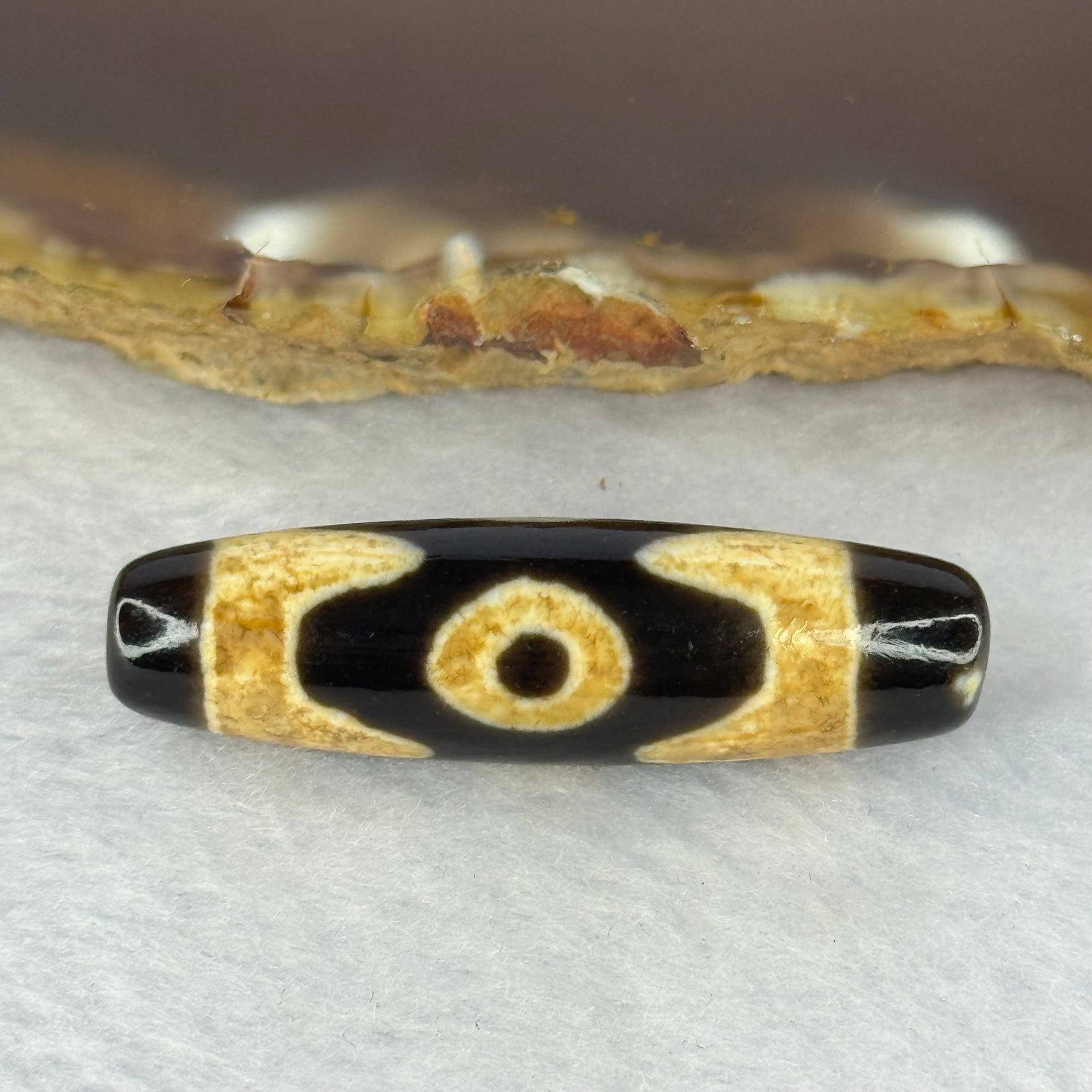 Natural Powerful Tibetan Old Oily Agate 3 Eyes Dzi Bead Heavenly Master (Tian Zhu) 三眼天诛 6.89g 38.6 by 11.0mm - Huangs Jadeite and Jewelry Pte Ltd