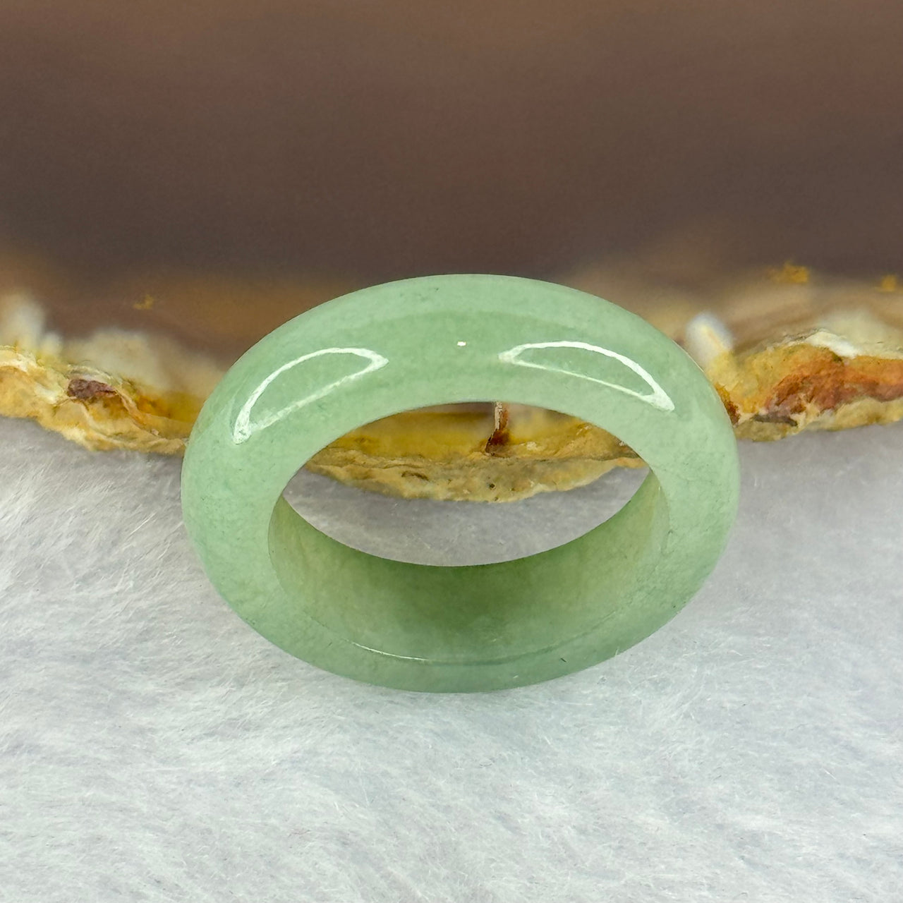 Type A Green Jadeite Ring 3.97g 6.1 by 3.8mm US7 HK15.5