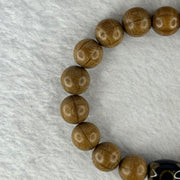 Natural Six Way Wooden Bead With 3 Eyes Dzi Bead Tian Zhu Beads Bracelets 天然六道木带三眼天珠手链 11.37g 16.5cm 10.4mm 18 Beads/ 13.5 by 10.1mm 1 Bead - Huangs Jadeite and Jewelry Pte Ltd