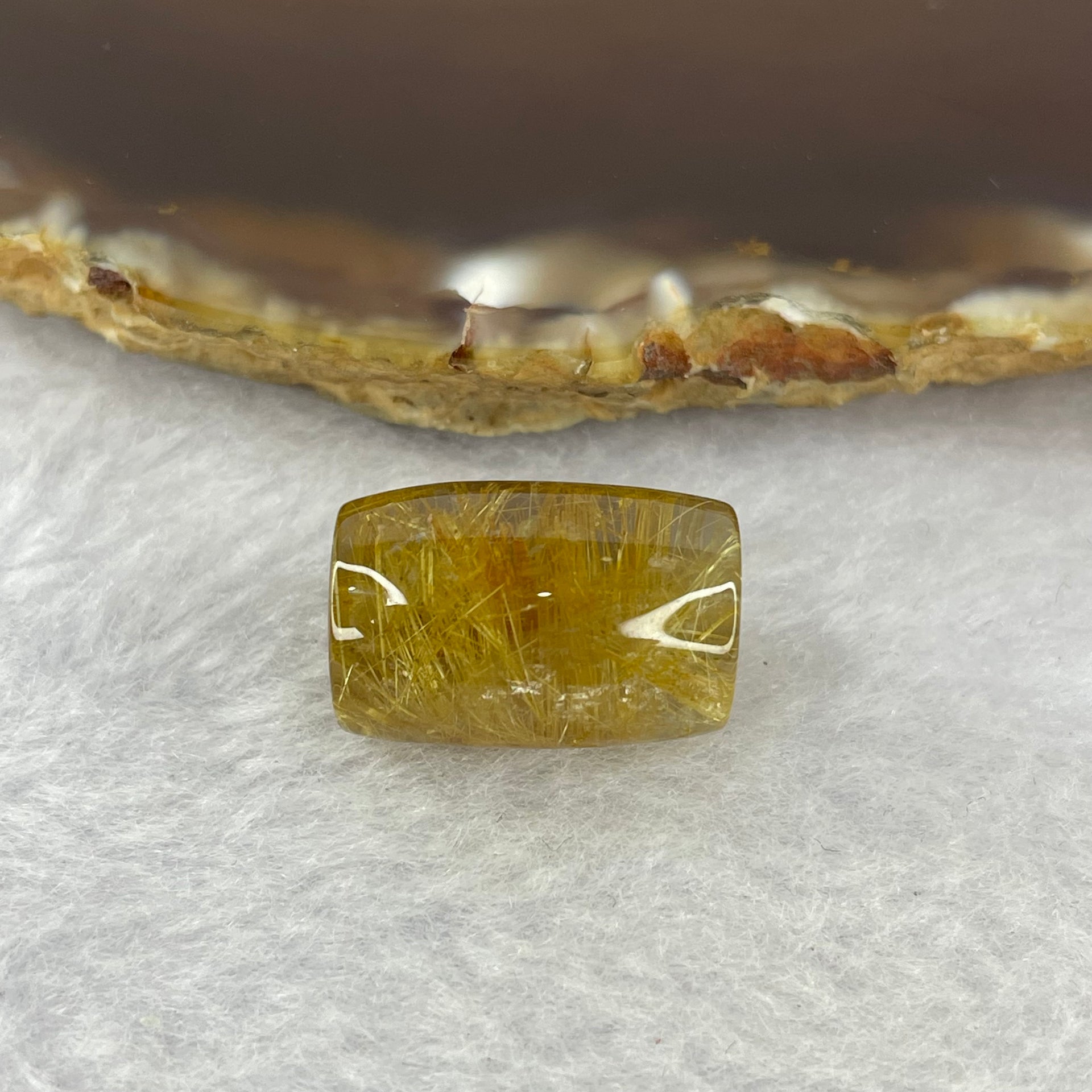 Good Grade Natural Golden Rutilated Quartz Crystal Lulu Tong Barrel 天然金顺发晶水晶露露通桶  5.43g 18.4g by 12.3mm - Huangs Jadeite and Jewelry Pte Ltd