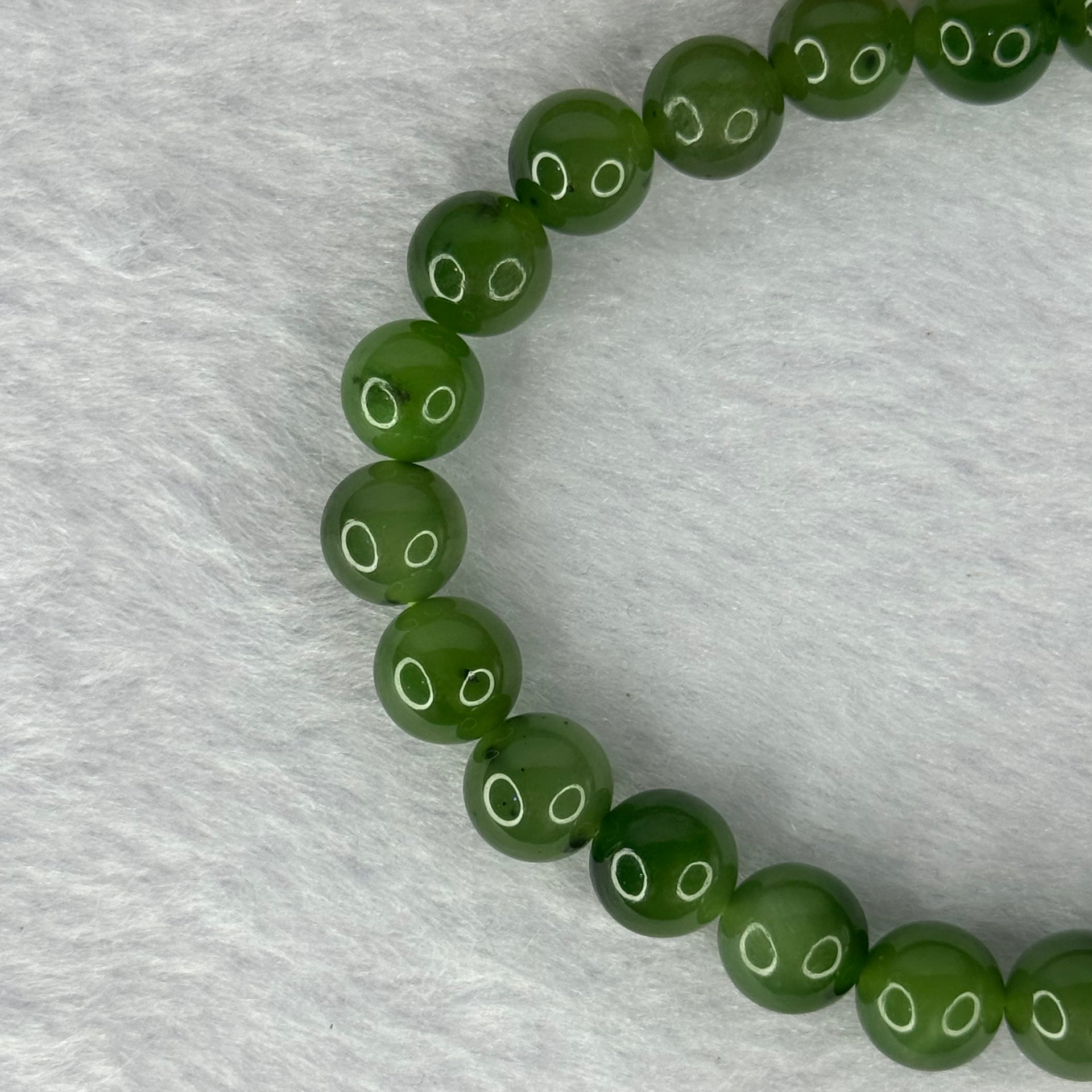 Natural Bright Green Nephrite Jade Beads Bracelet 天然和田玉手链 18.24g 15.5cm 7.9mm 24 Beads - Huangs Jadeite and Jewelry Pte Ltd