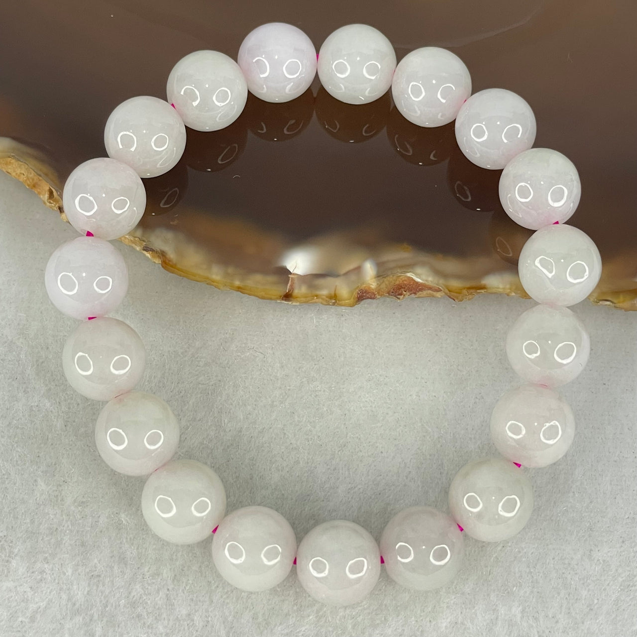 Type A Light Lavender Jadeite Beads Bracelet 34.82g 16.5cm 10.2mm 19 Beads