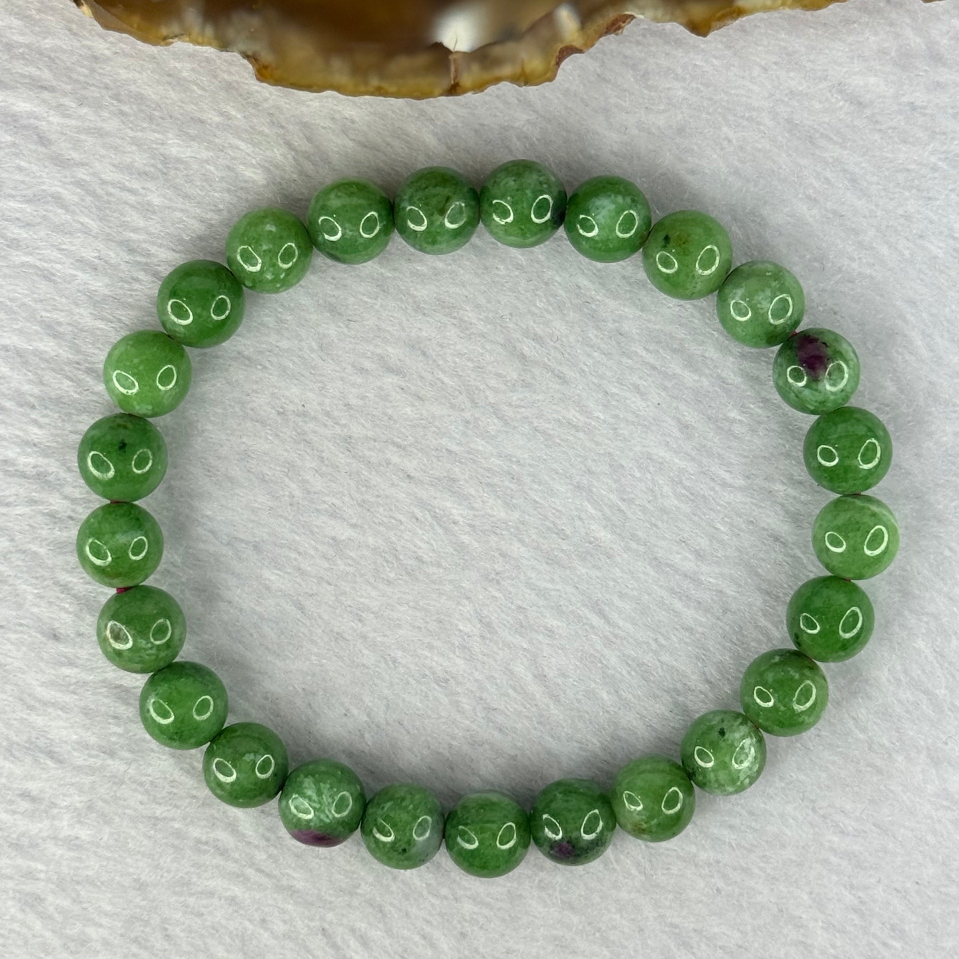 Natural Emerald And Ruby Zoisite Beads Bracelet 18.25g 16cm 7.7mm 25 Beads - Huangs Jadeite and Jewelry Pte Ltd