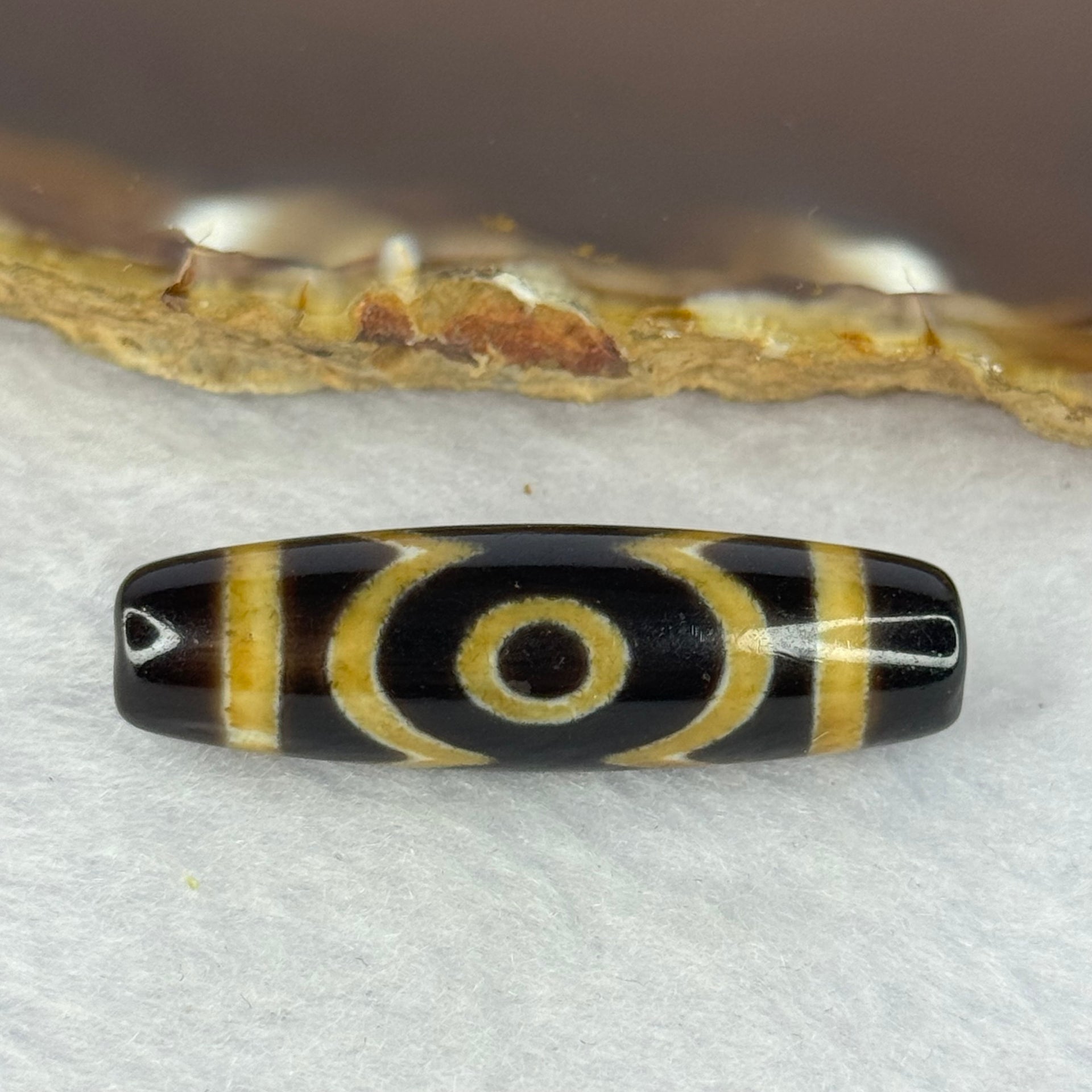 Natural Powerful Tibetan Old Oily Agate 3 Eyes Dzi Bead Heavenly Master (Tian Zhu) 三眼天诛 7.63g 39.1 by 11.5mm - Huangs Jadeite and Jewelry Pte Ltd