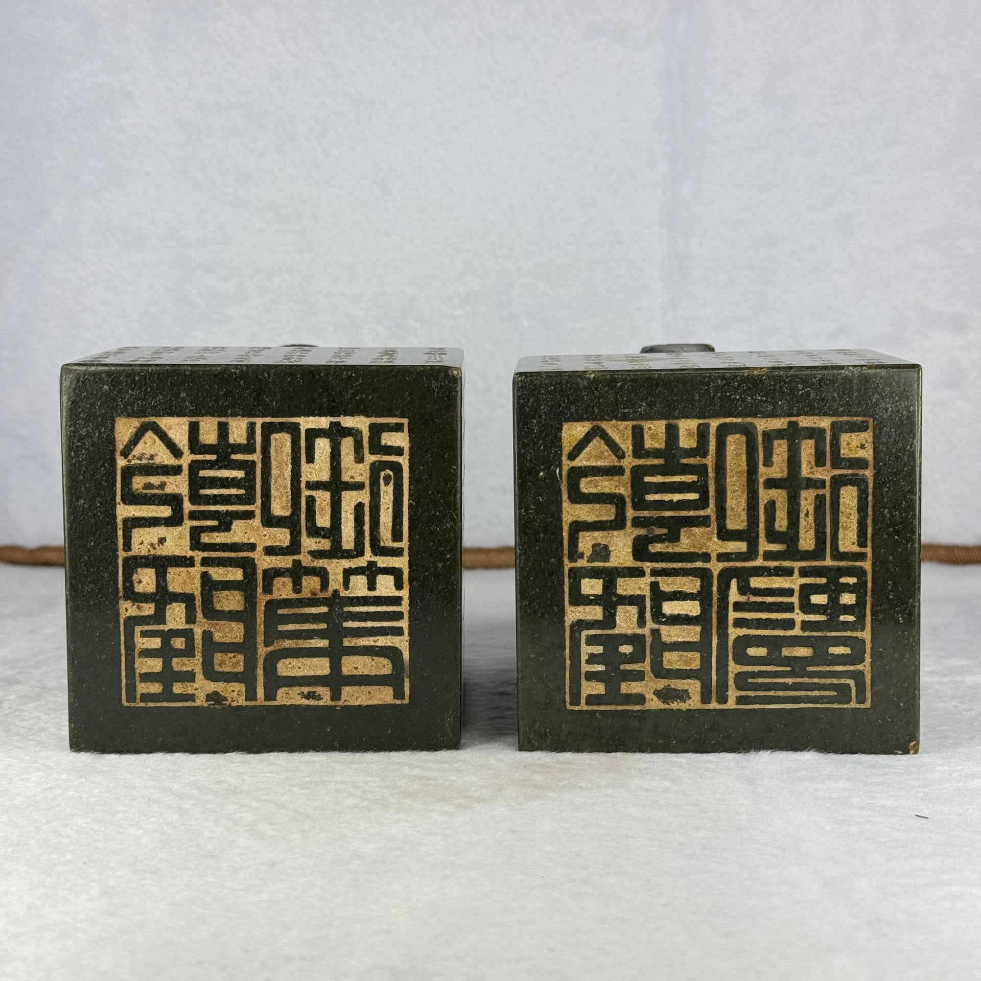 Rare Antique Natural Nephrite Dual Dragon Turtle Seal Set in Zitan Dragon Carvings Box Total Weight 4,853.2g 205.5 by 190.0 by 140.0mm each seal about 1,719.5g 84.7 by 82.3 by 113.1mm - Huangs Jadeite and Jewelry Pte Ltd