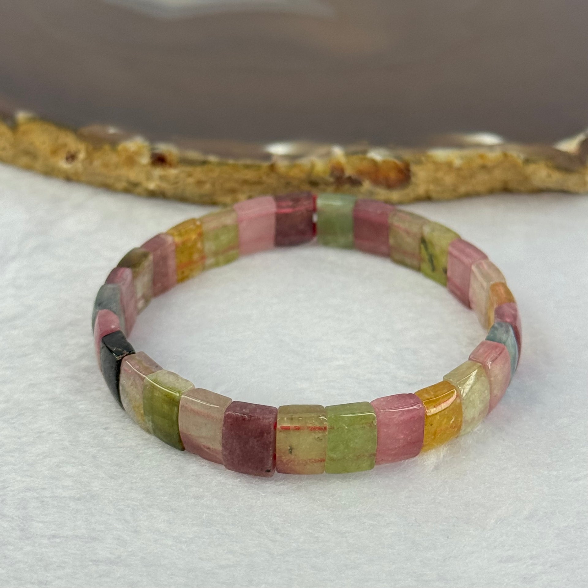 Natural Tourmaline Bracelet 13.72g 15.5mm 8.3 by 7.3 by 3.6mm 29 pcs - Huangs Jadeite and Jewelry Pte Ltd