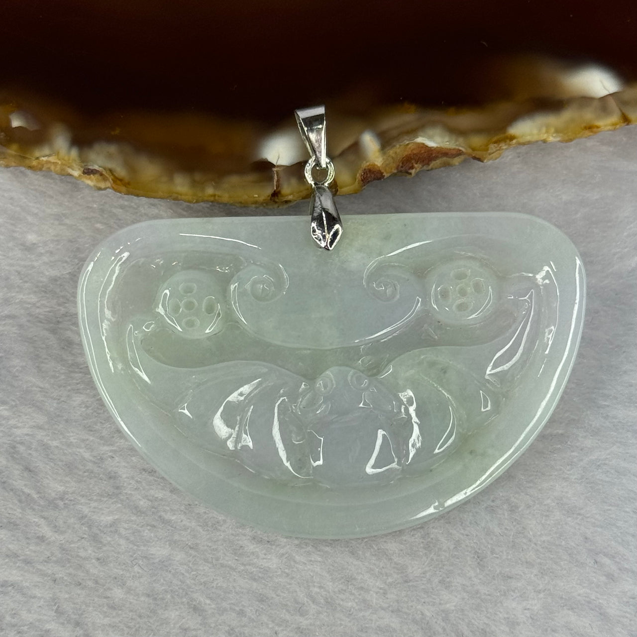 Type A Light Lavender with Green Jadeite Bat Coins Ruyi Pendent With 18KGP Sliver Claps 18.87g 49.9 by 31.7 by 5.1mm