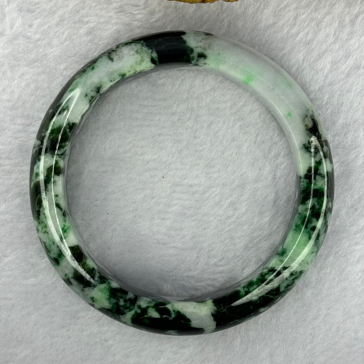 Type A Light Lavender with Old Mine Spicy to Dark Green Piao Hua Jadeite Bangle 72.00g Internal Diameter 56.6mm 14.8 by 9.5mm (Slight Internal Lines)